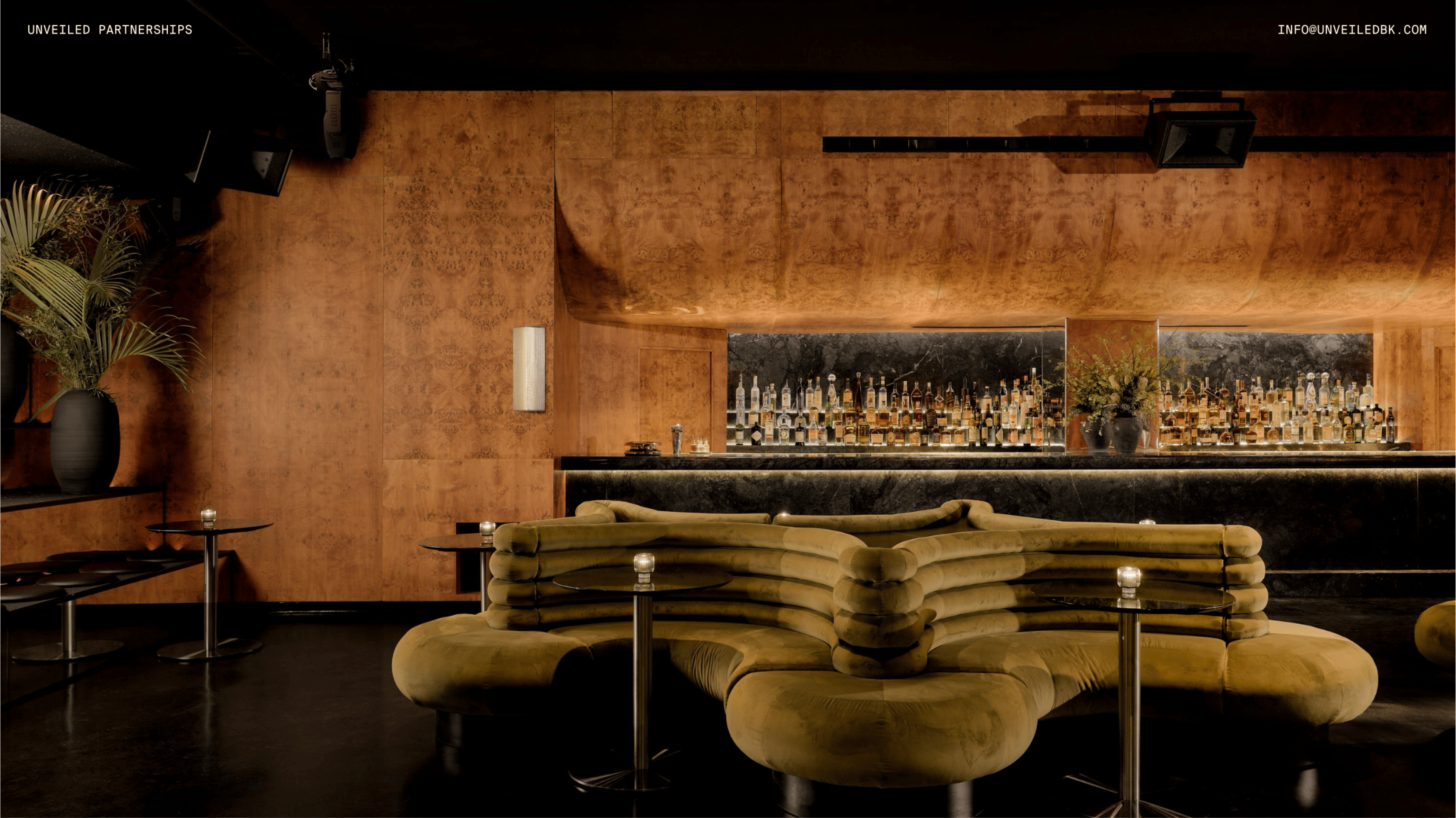 BAR ROOM
