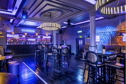 COCKTAILS n PARTY 1
