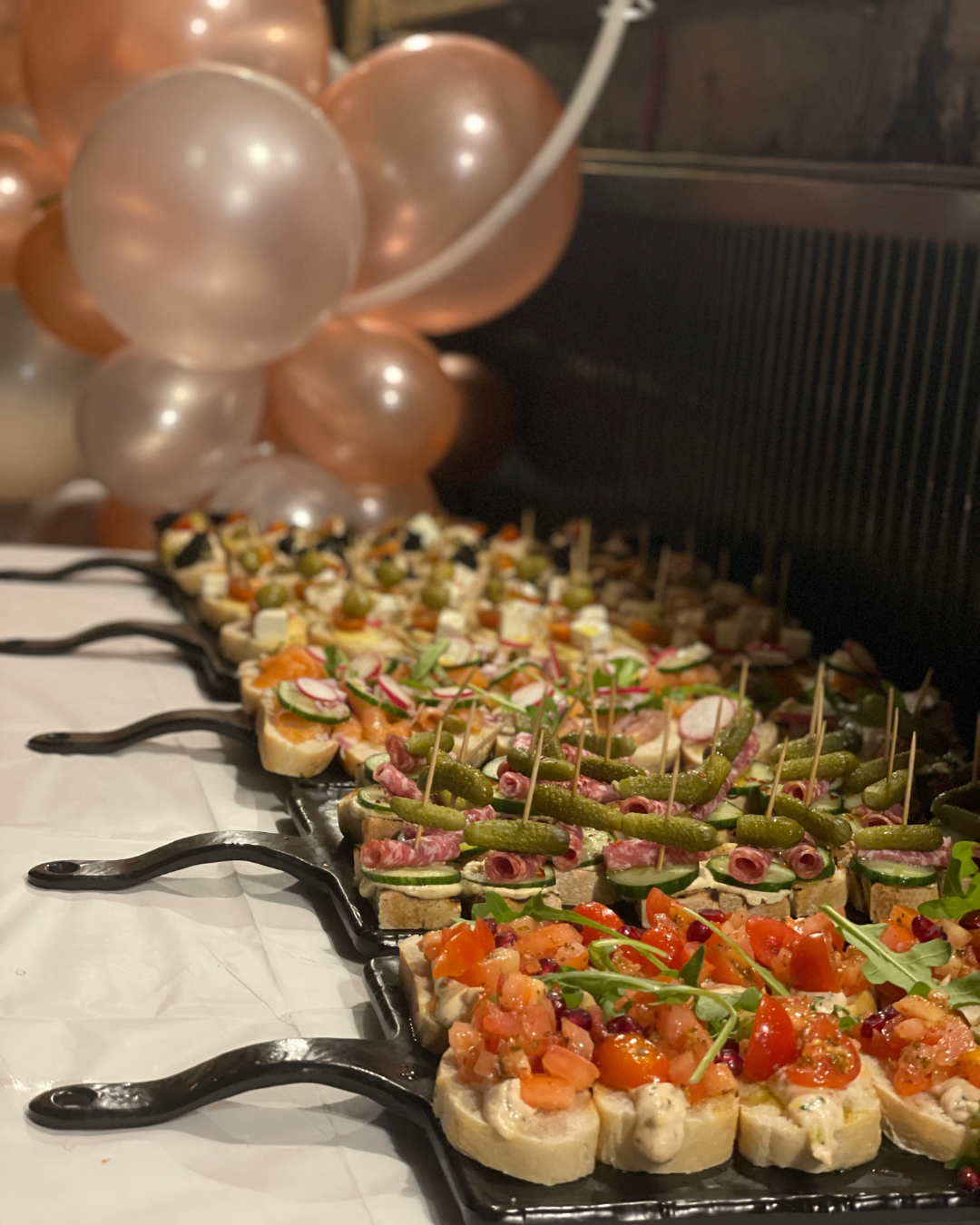 The Hamlet - Vinyl Bar  4