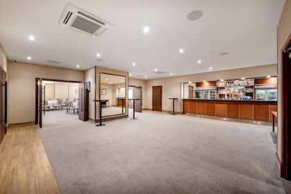 Horsley Suite 1