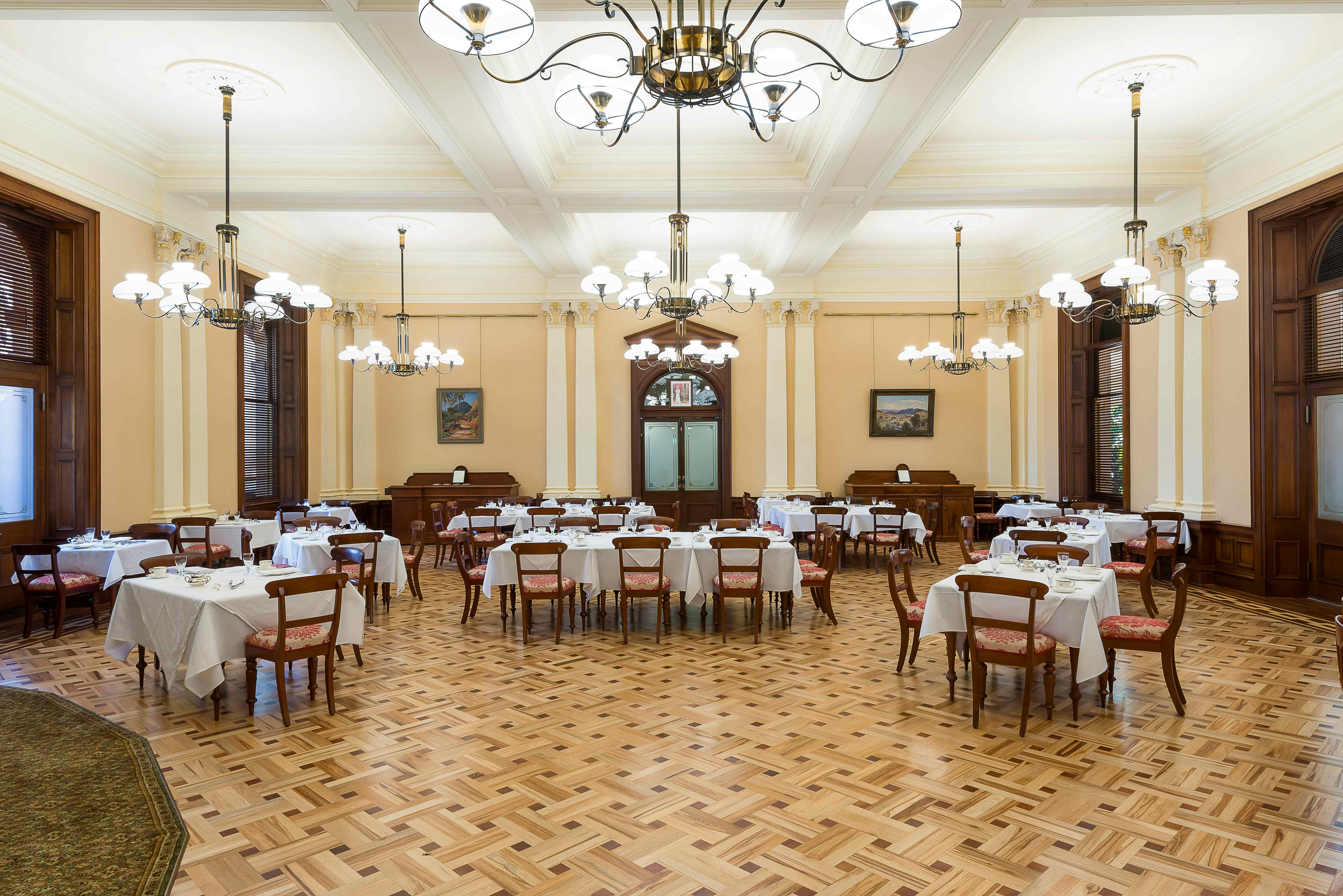 Strangers Restaurant