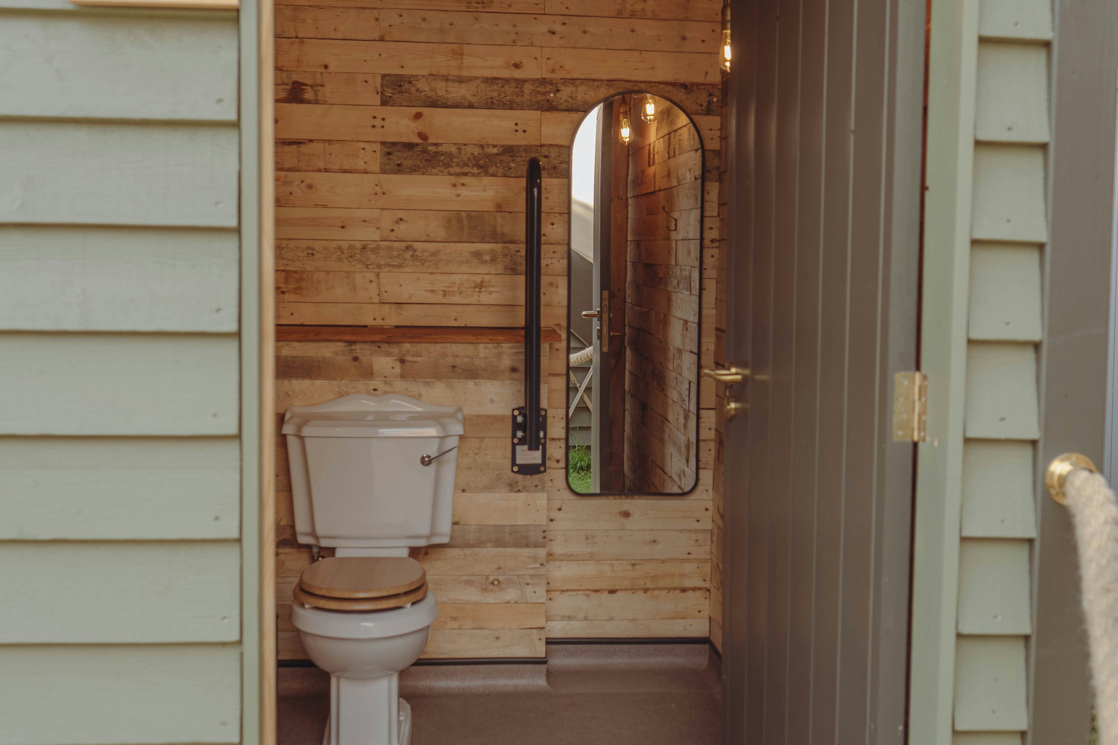 Tipis at Mapledurham 7