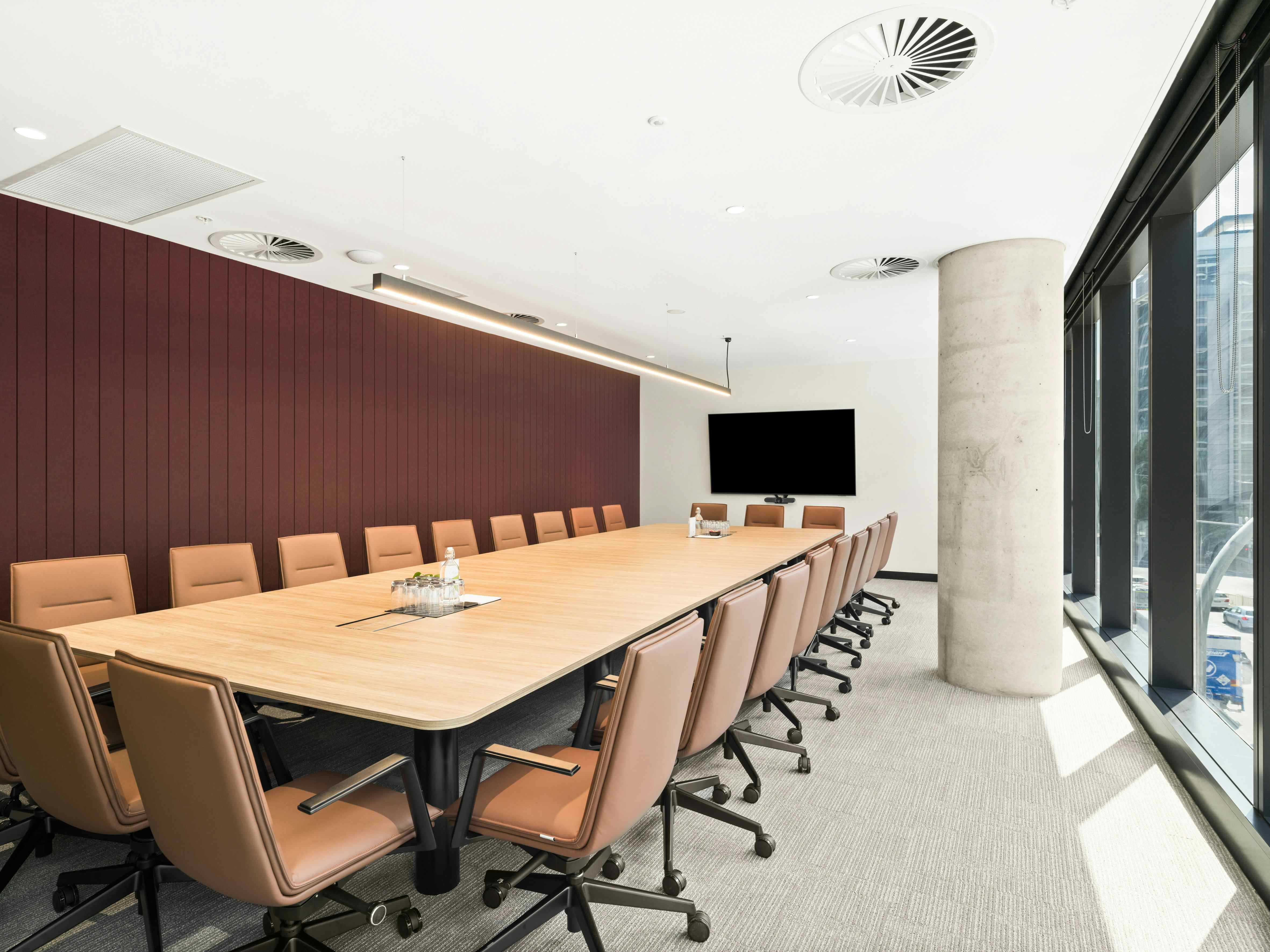 Dove Boardroom