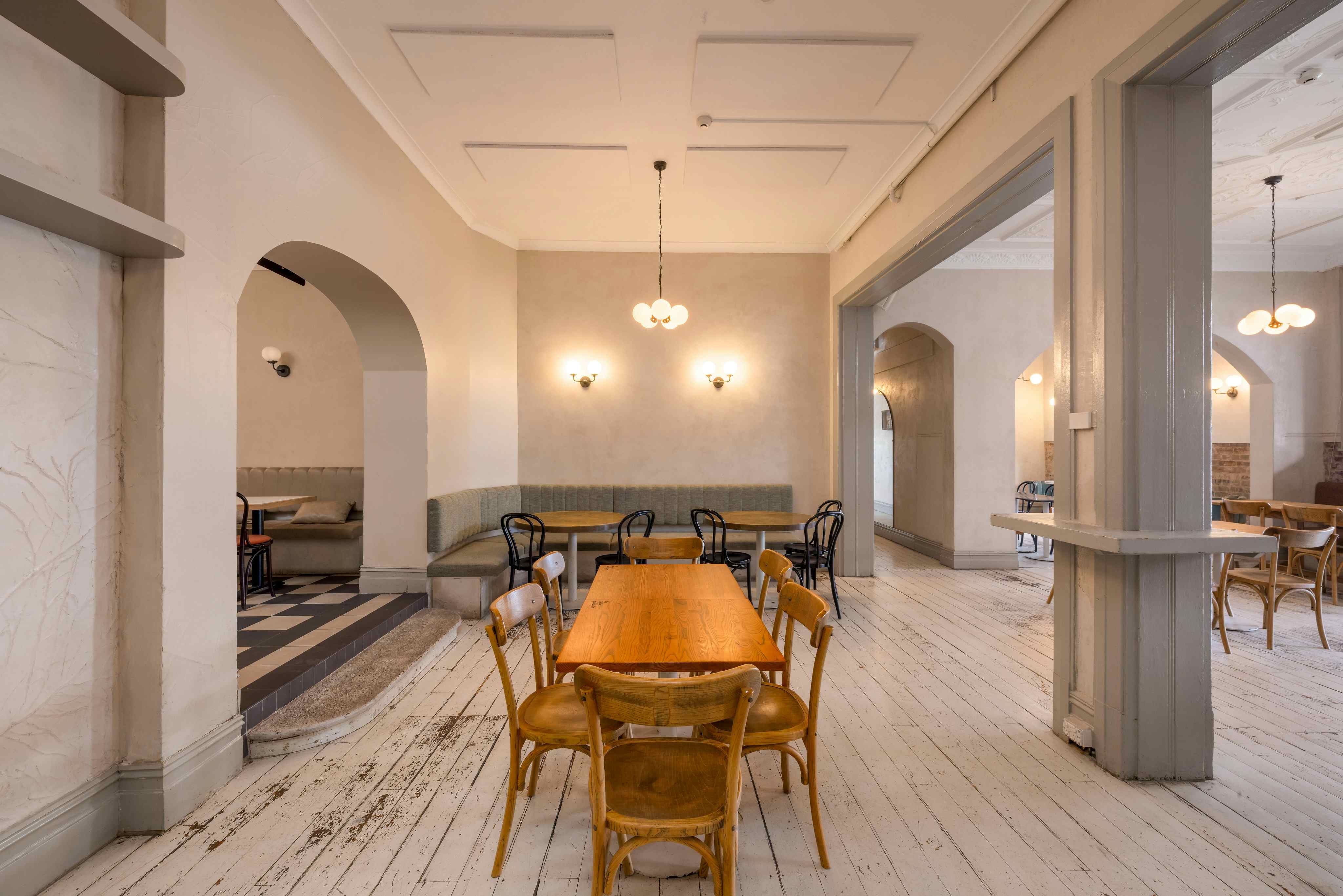 Captain Cook Hotel Paddington Entire Venue 10