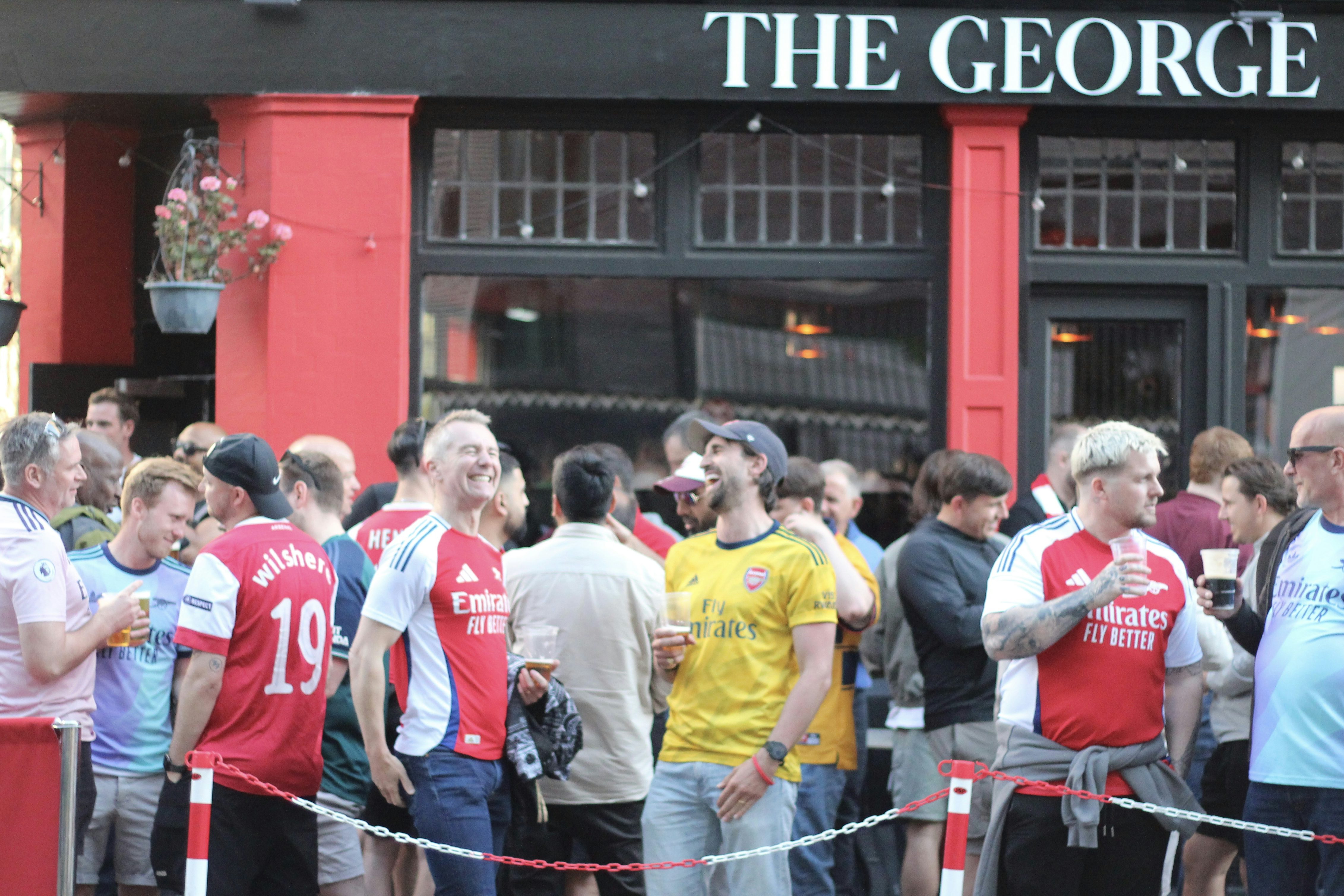 The George Pub 14