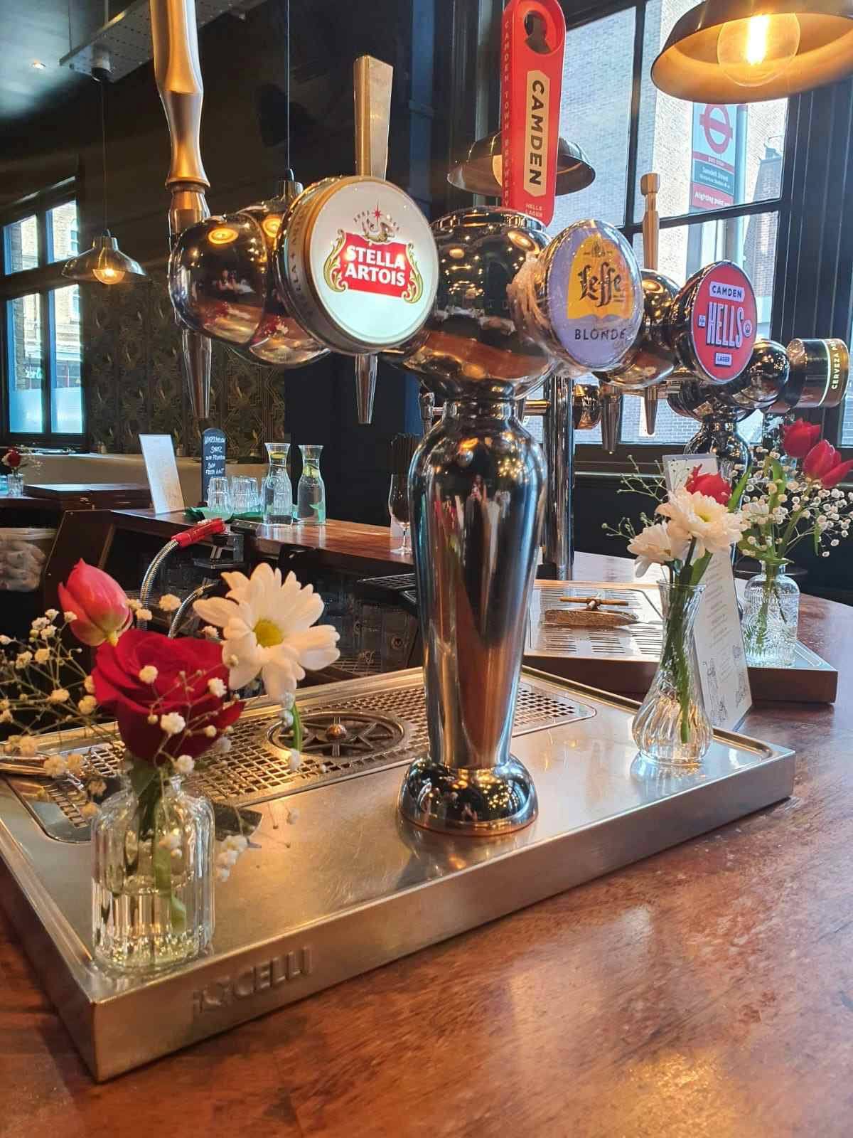 Downstairs Dining & Bar 9