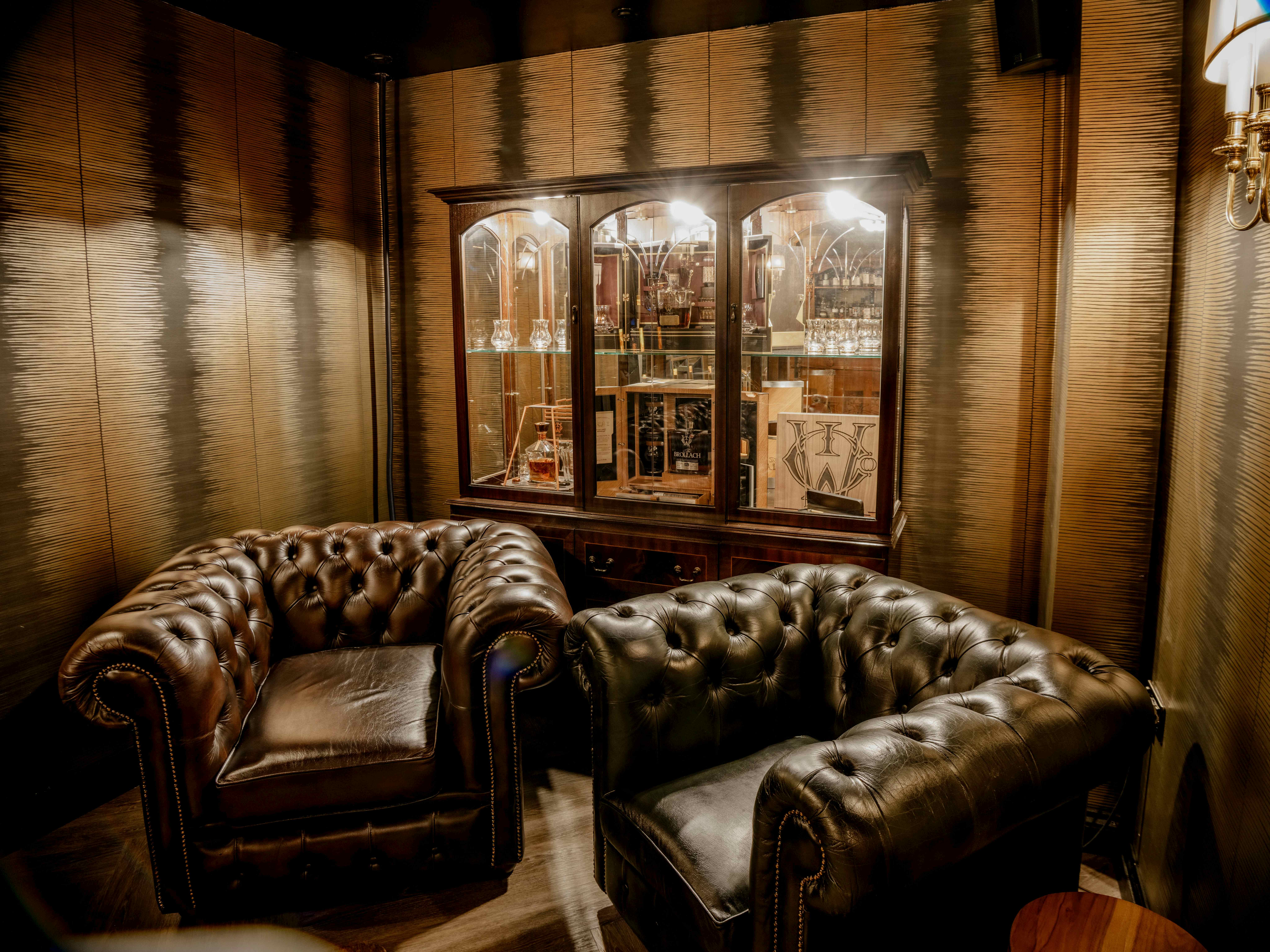 The Whiskey Room at BÓHA 1