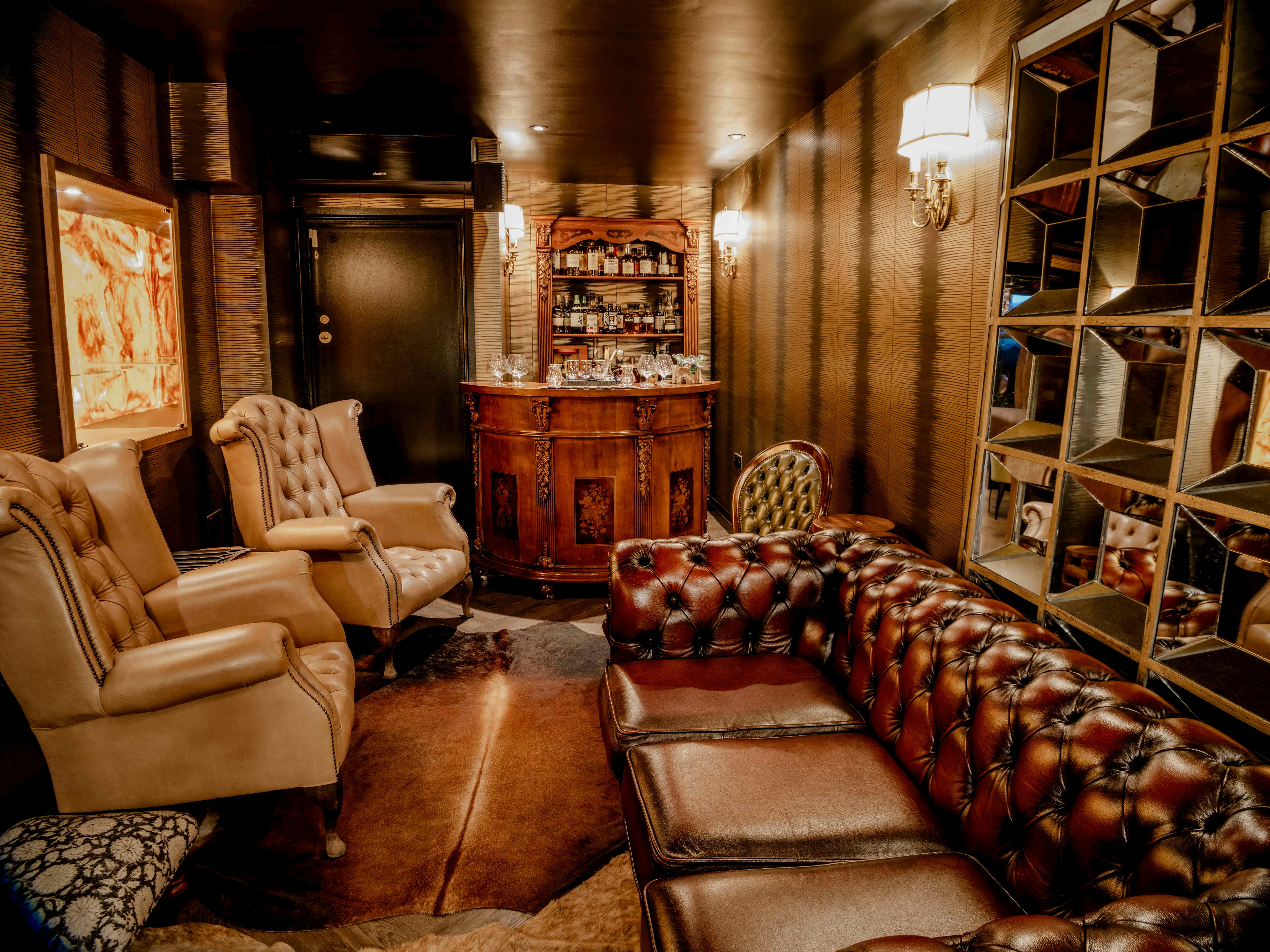 The Whiskey Room at BÓHA 2