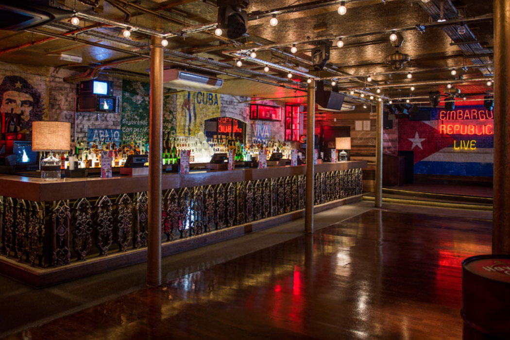 Embargo República Whole Venue 1