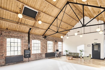 Studio 1 2