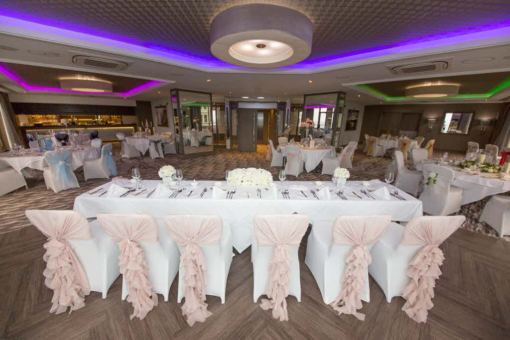 The Horizon Suite 17