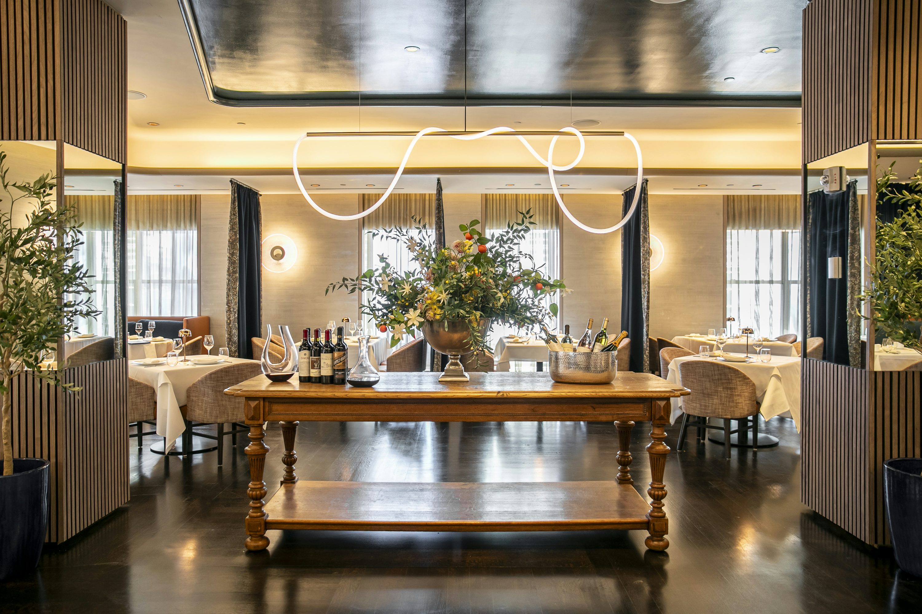 Charlie Palmer Steak IV Dining Room 2