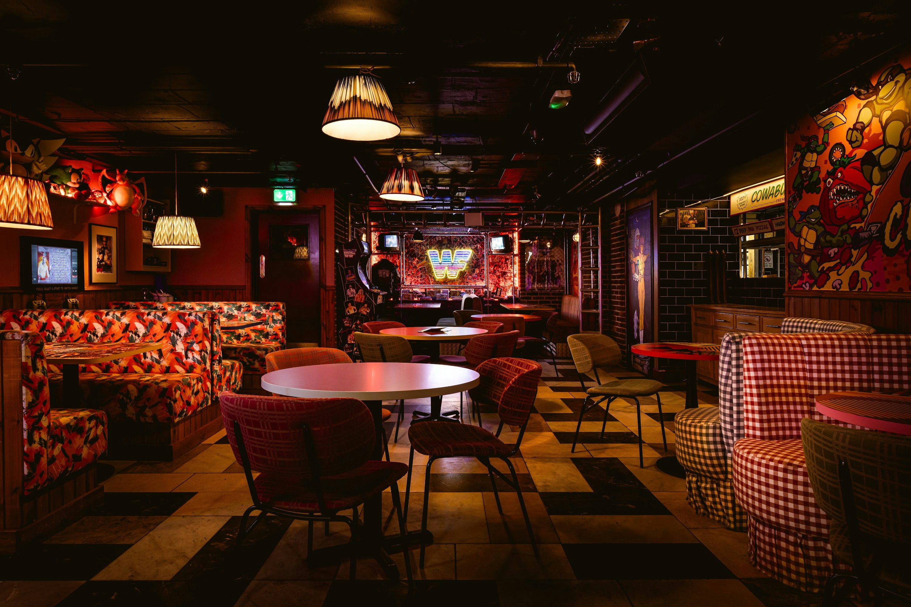 Semi Private Hire 3D tour