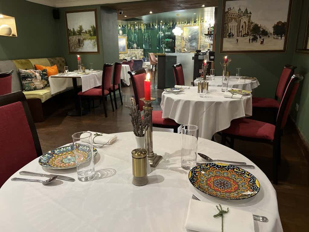 Traditional Dining Room