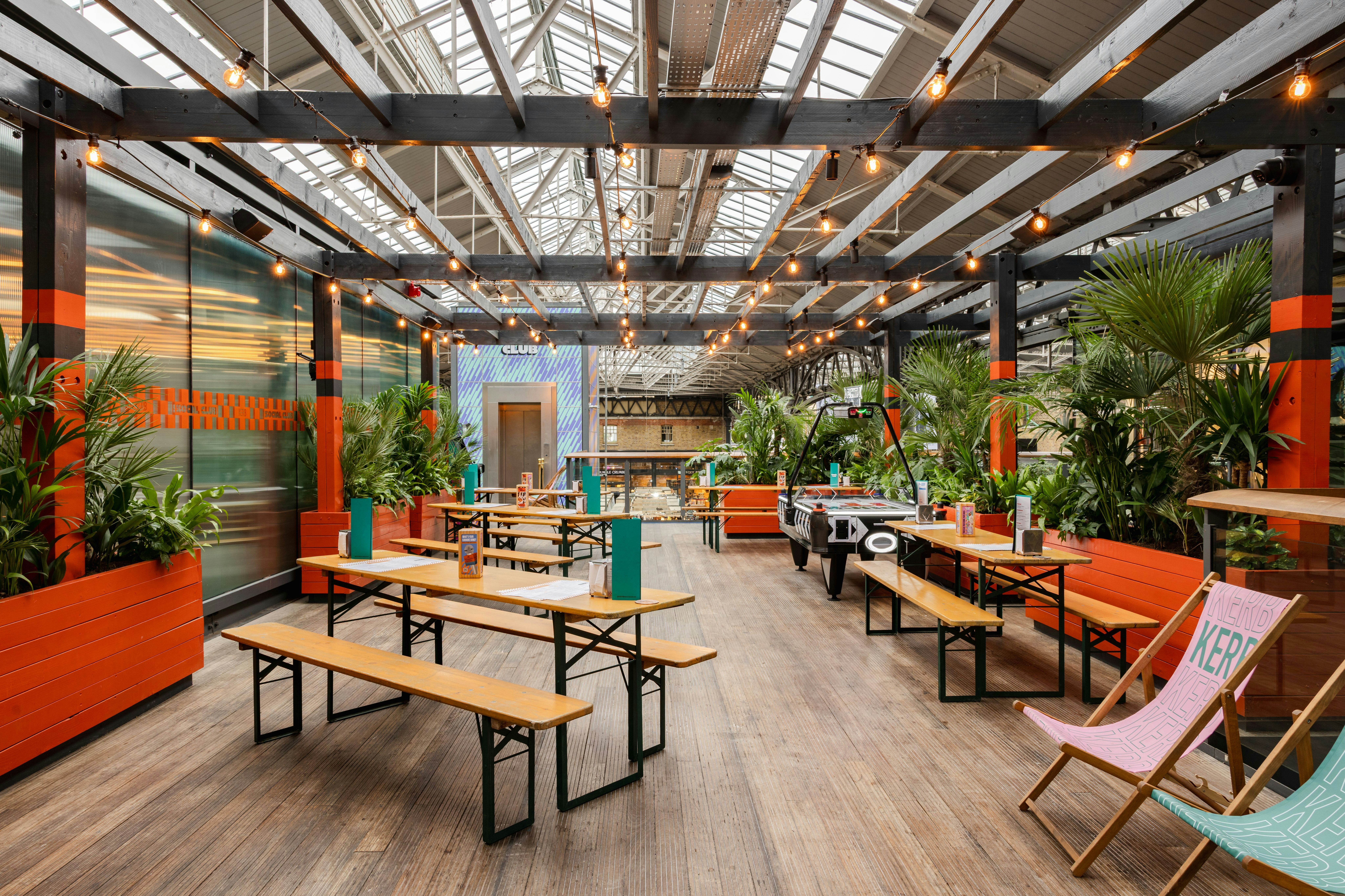 Corporate Hire Presentations And Meetings 4