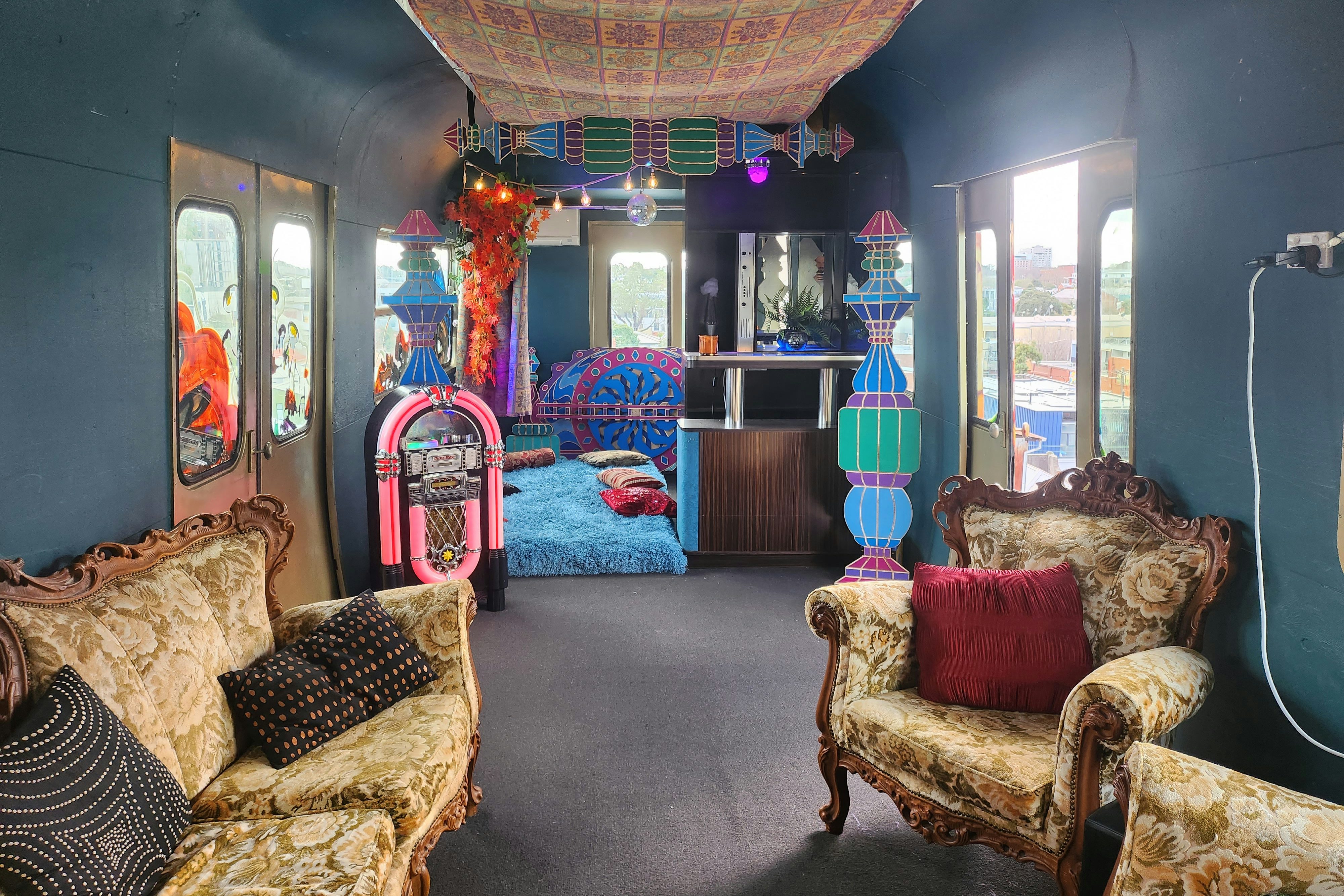 Trainscendental Lounge 1