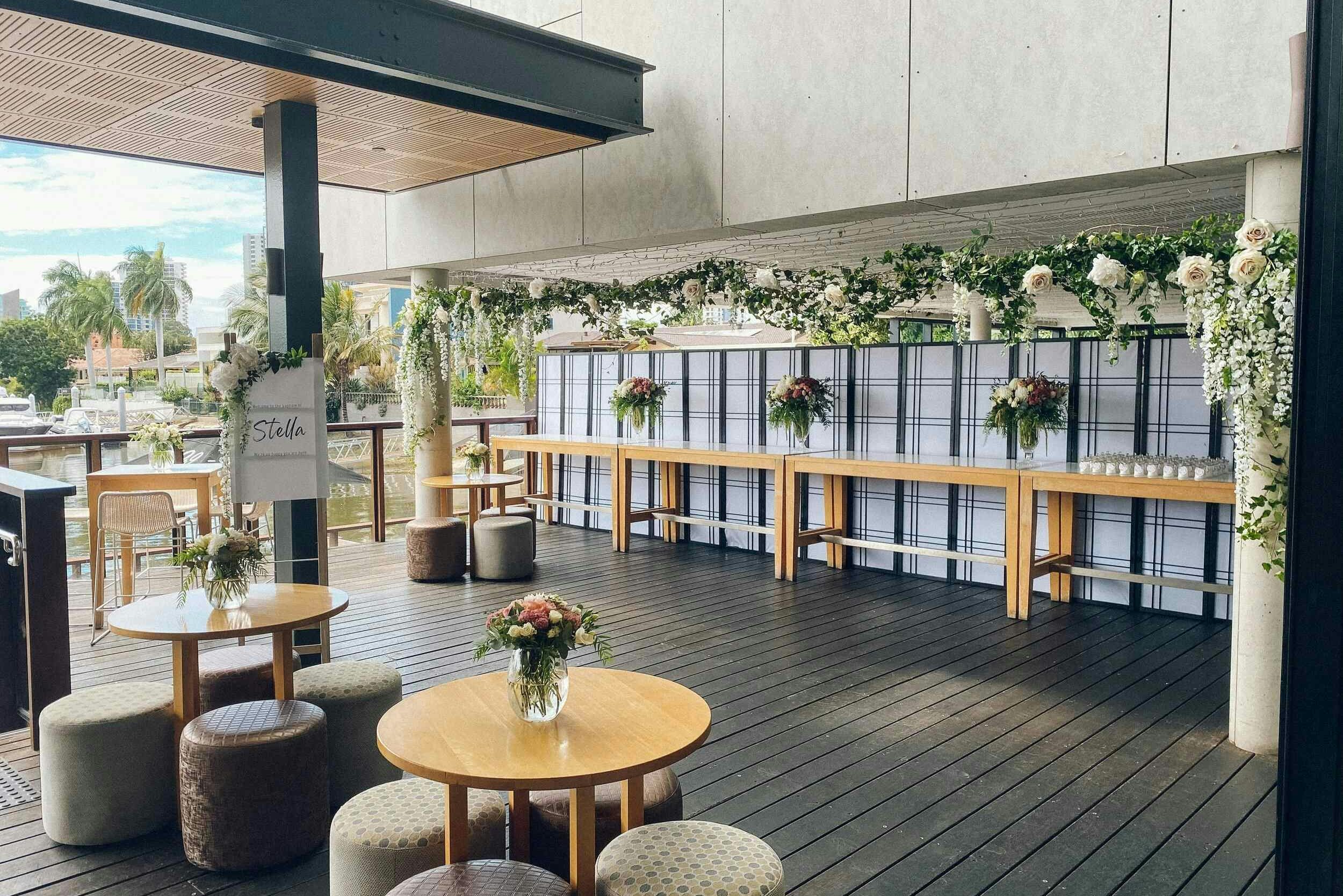 Edgewater Dining & Lounge Bar 5