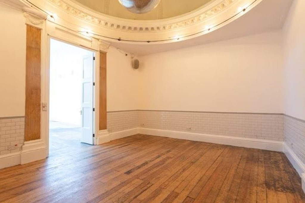 The White House - Dome Room 2