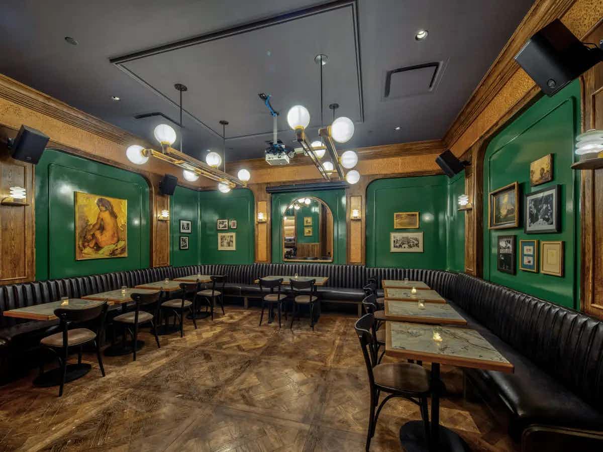 Alberts Bar - Space hire 4