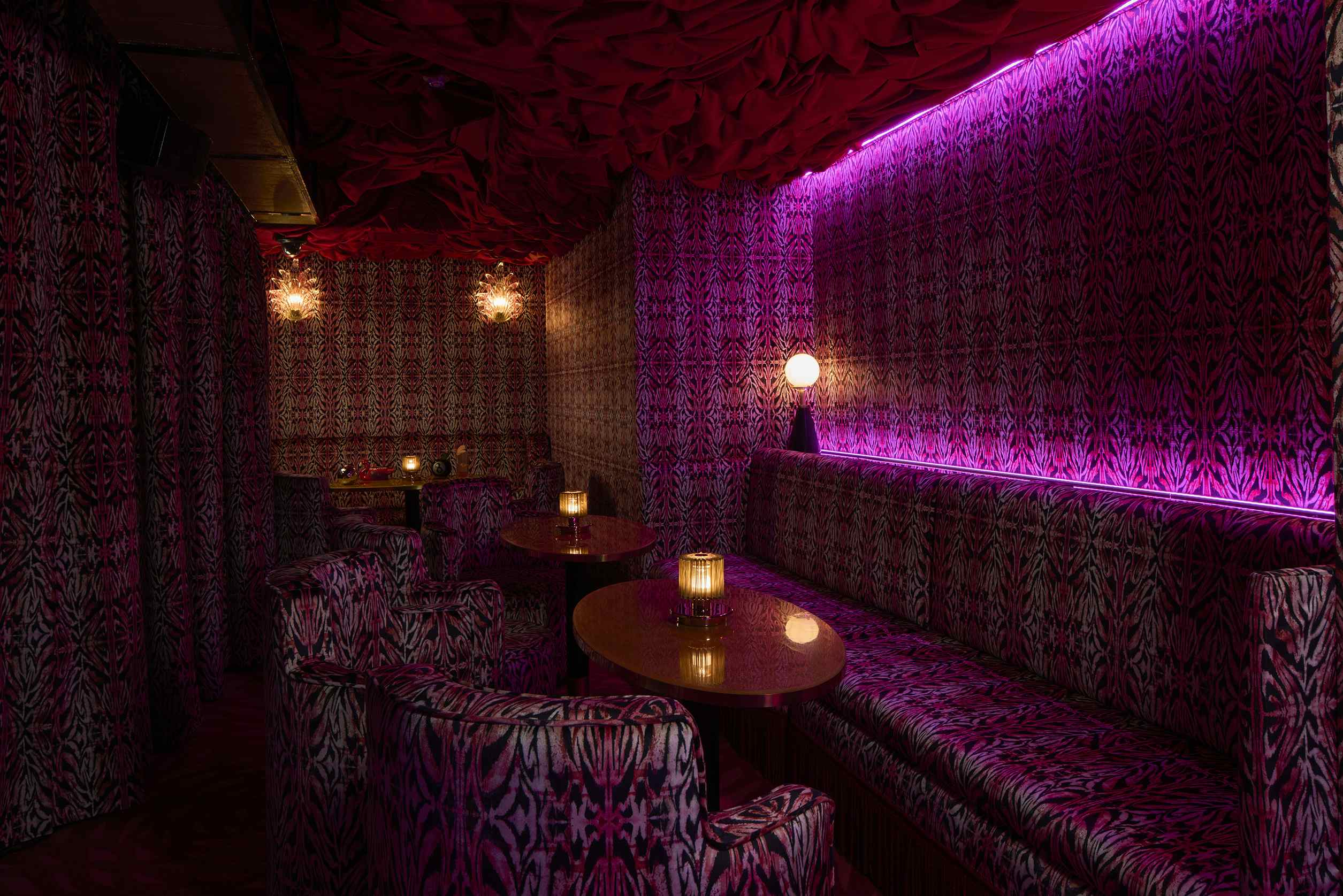 The Knox - Main Club  1