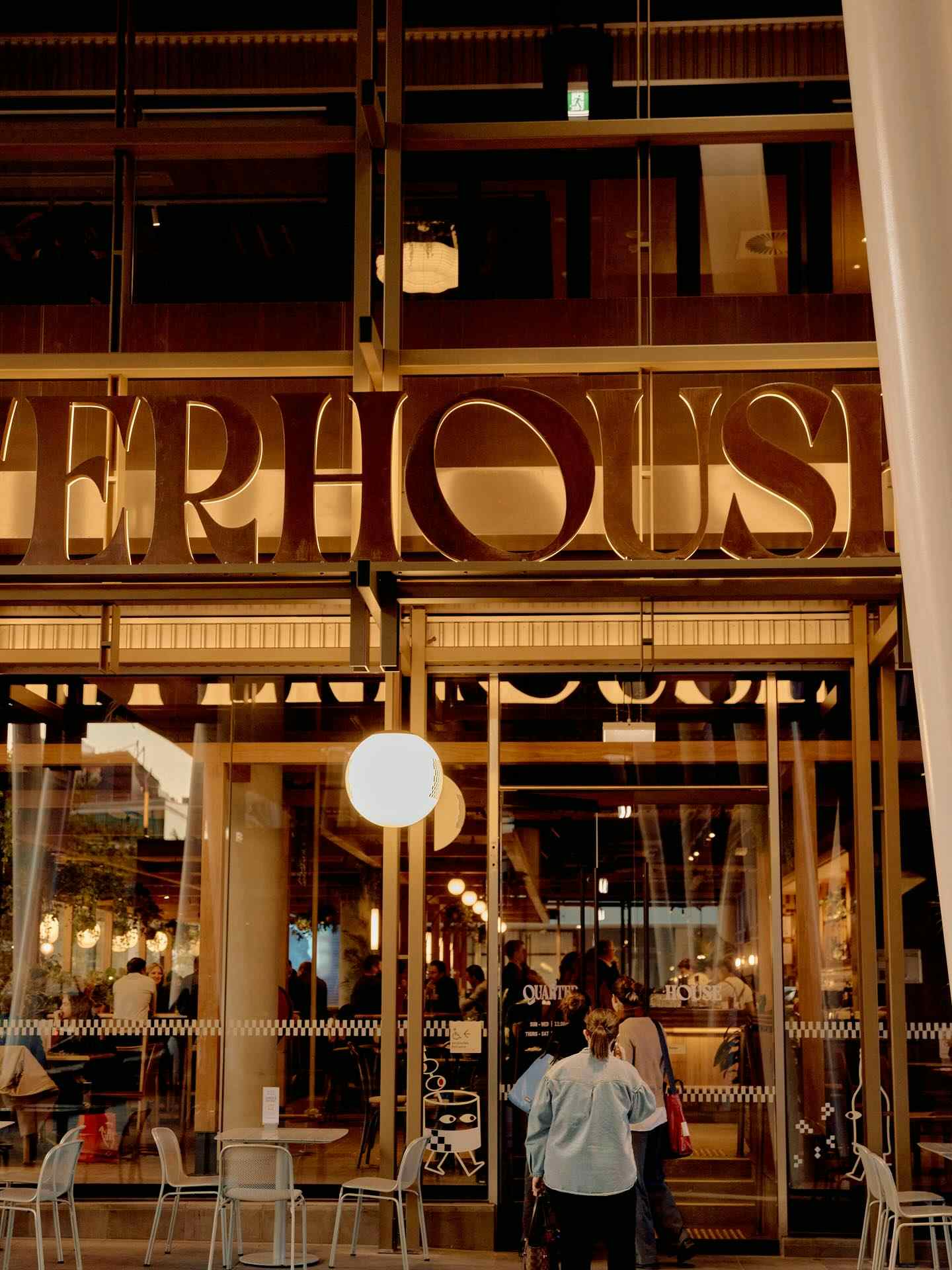 Public Bar – Collins Street 2