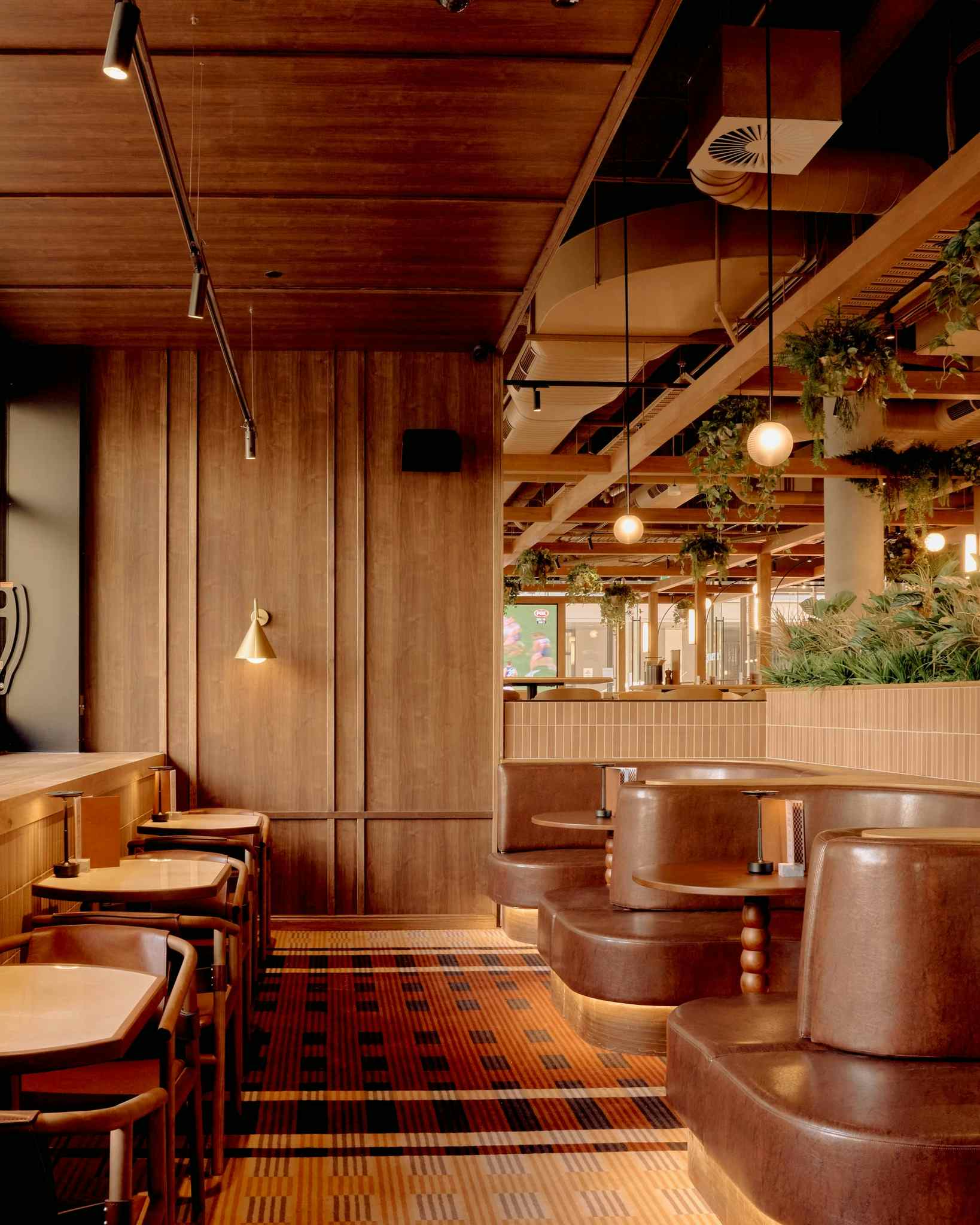 Public Bar – Collins Street, Quarterhouse