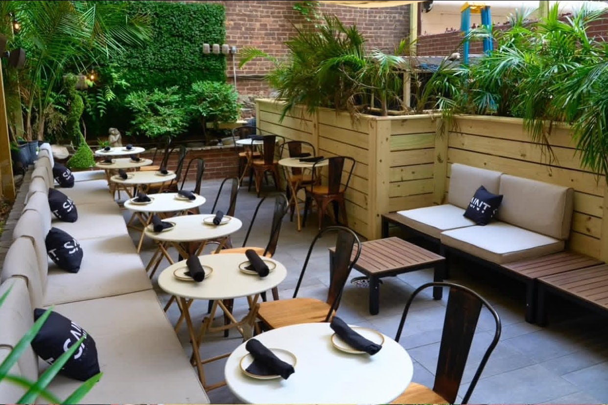 SAINT Resto Lounge - Full Venue 3