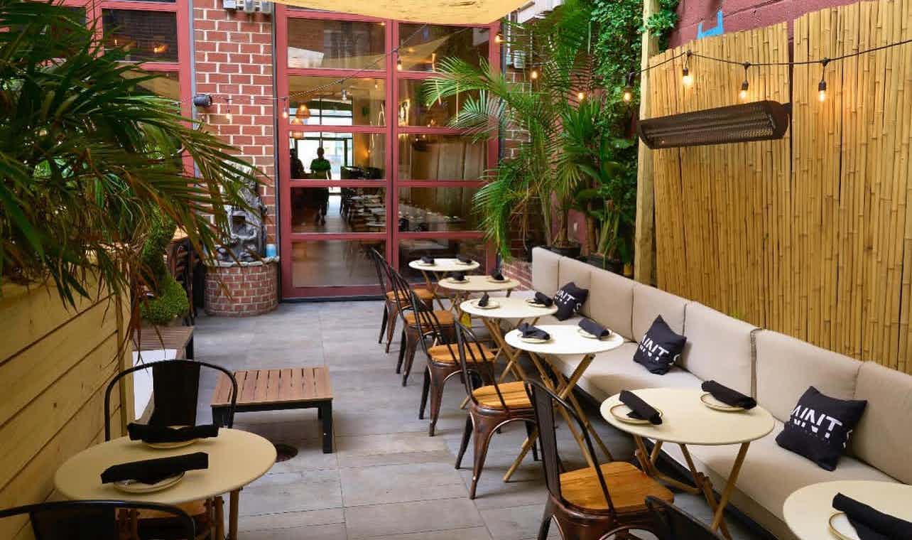 SAINT Resto Lounge - Full Venue  4