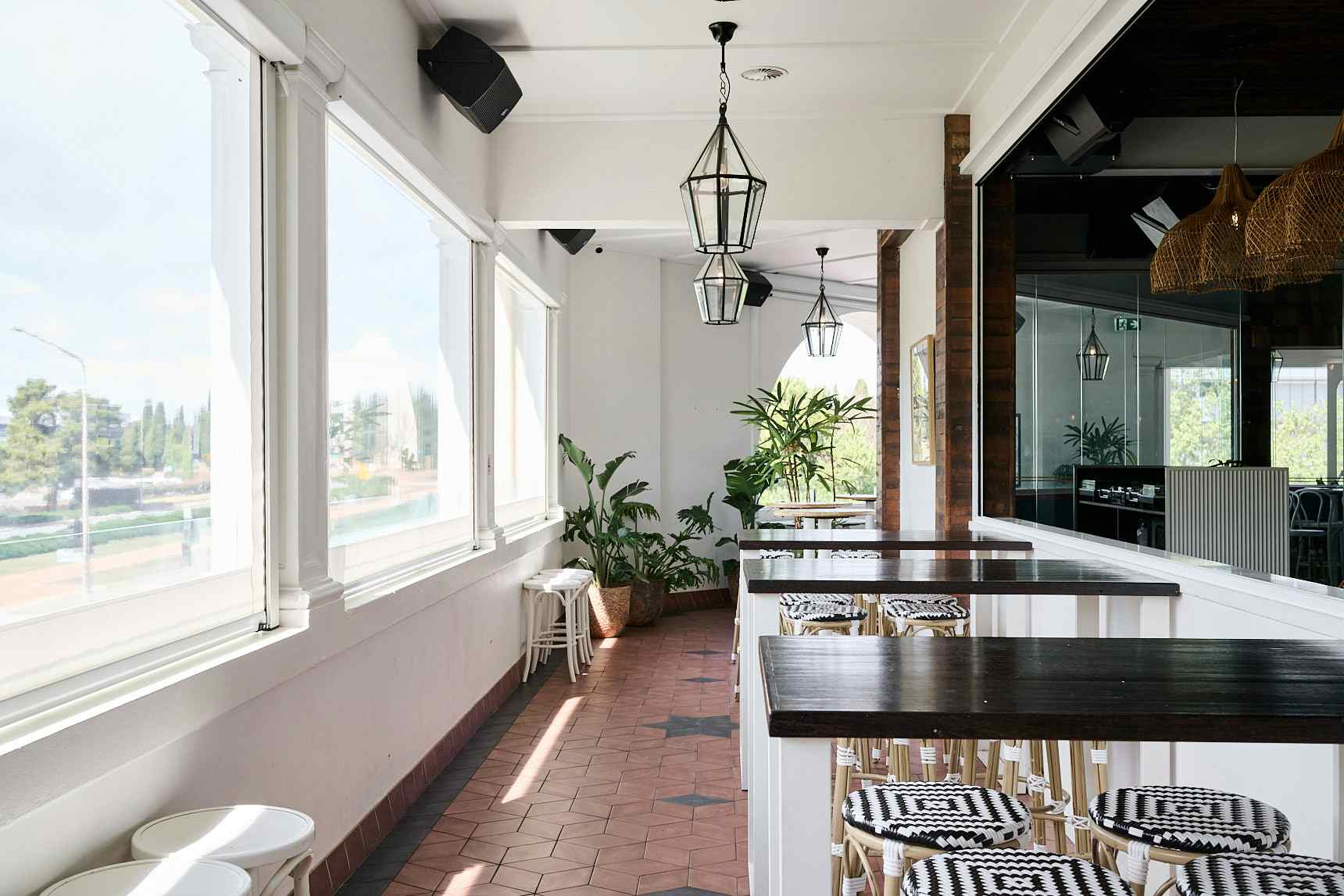 Main Bar - Terrace 0