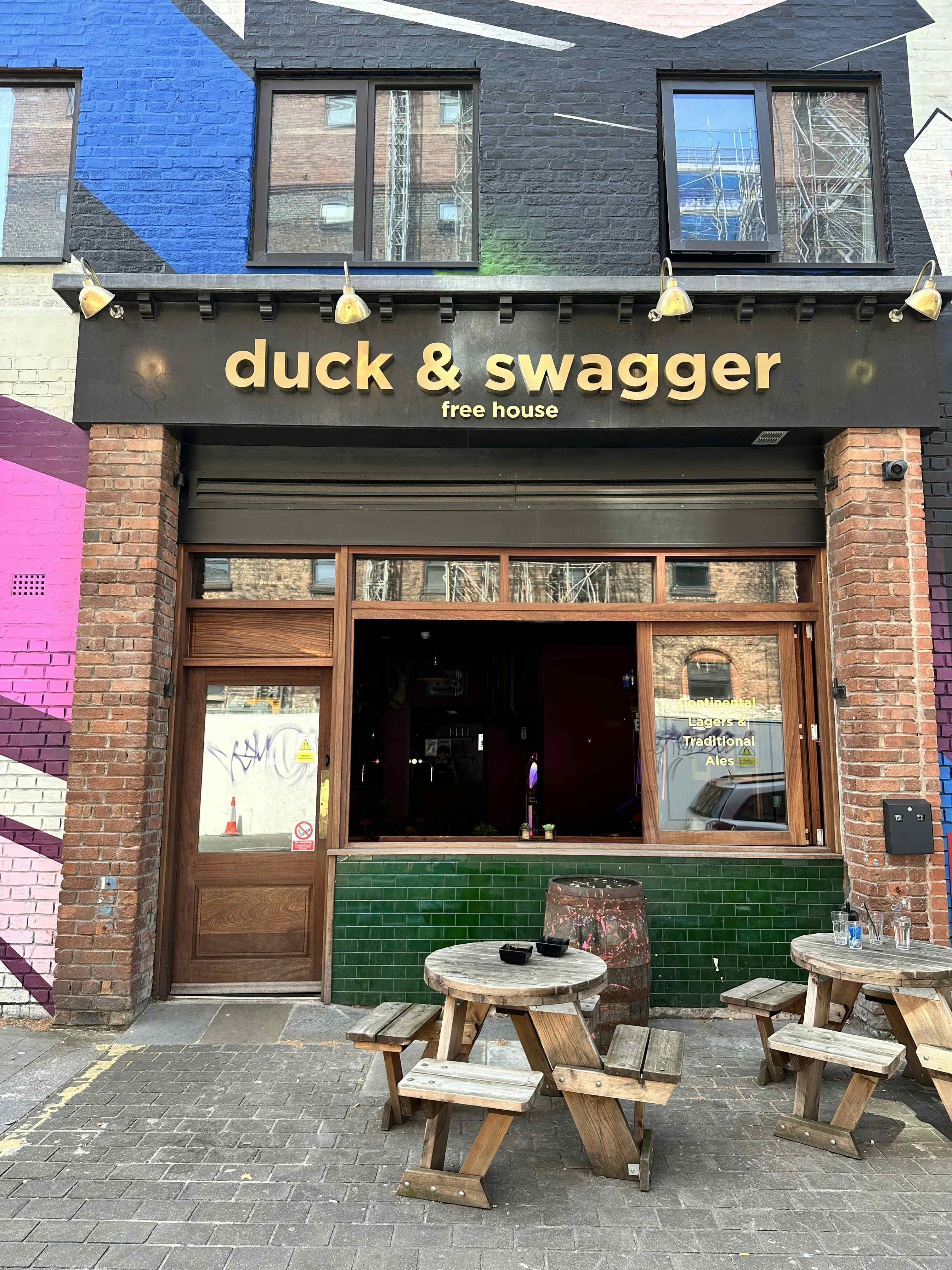 Duck & Swagger Pub 2