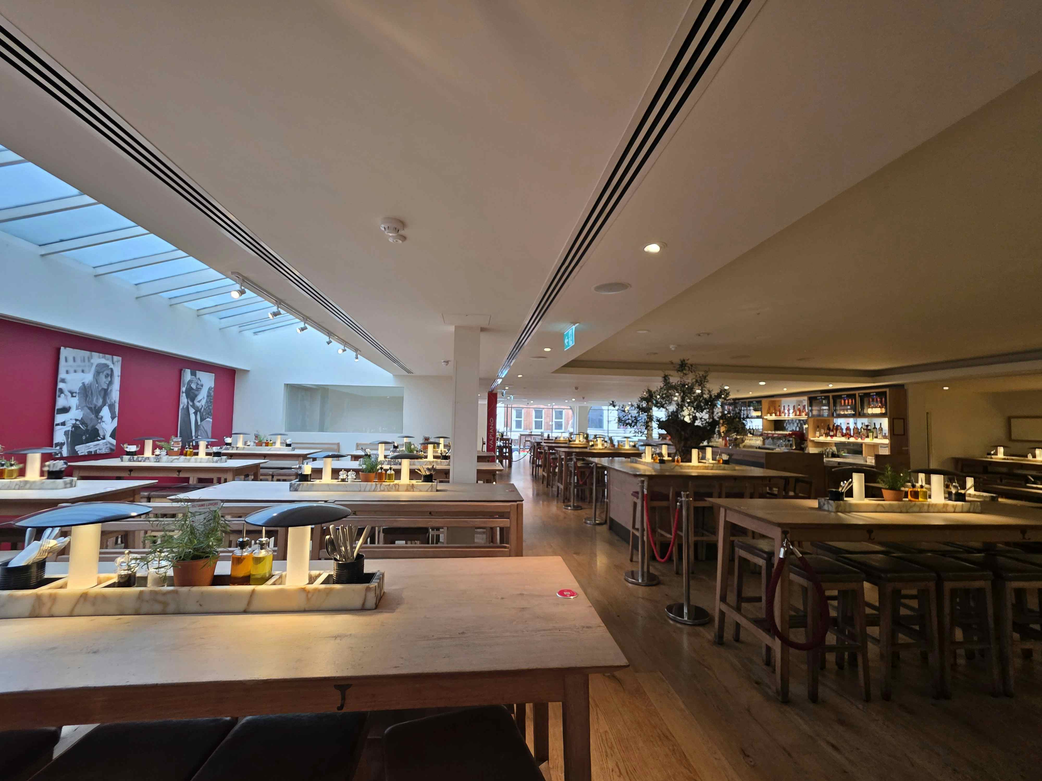 First Floor Exclusive Hire at Vapiano Great Portland Street 3