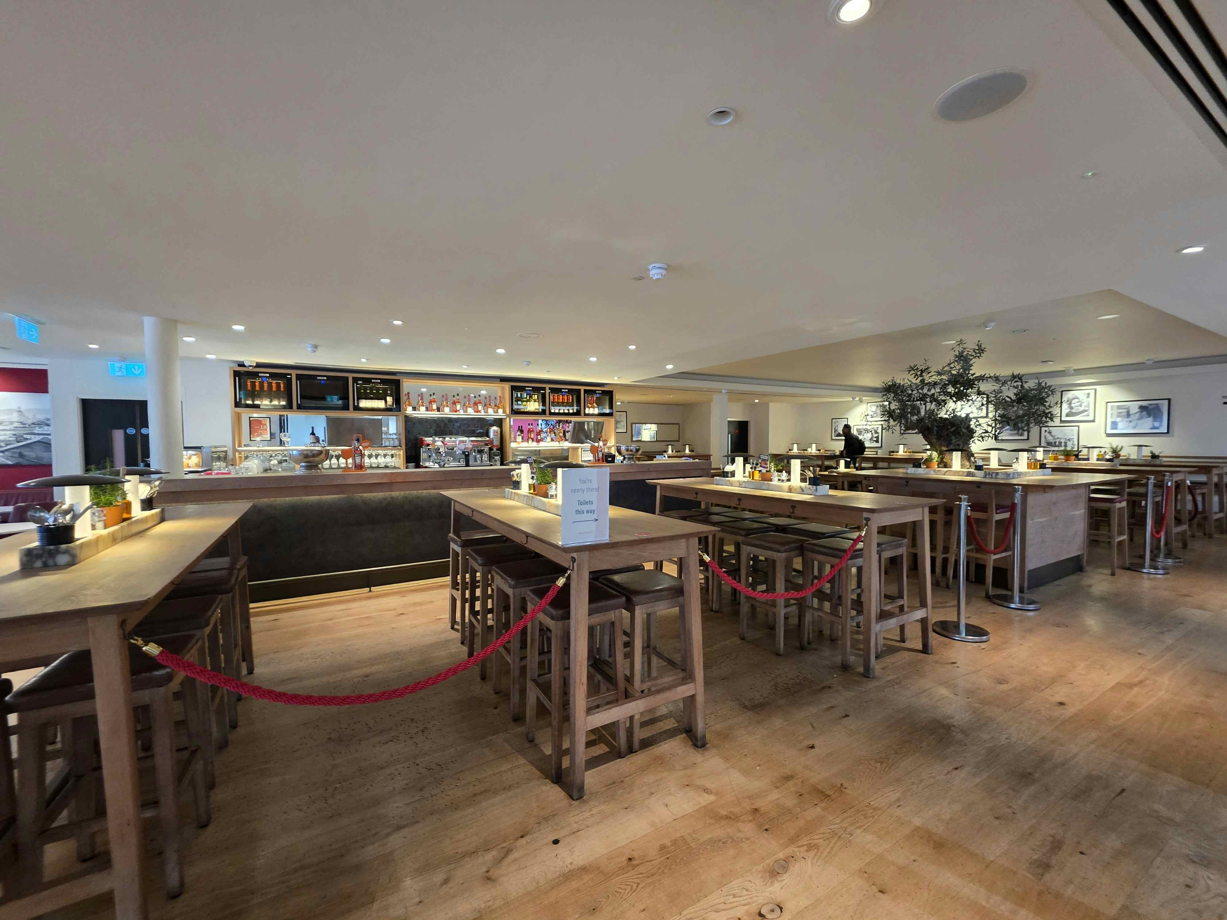 Bar side at Vapiano Great Portland Street