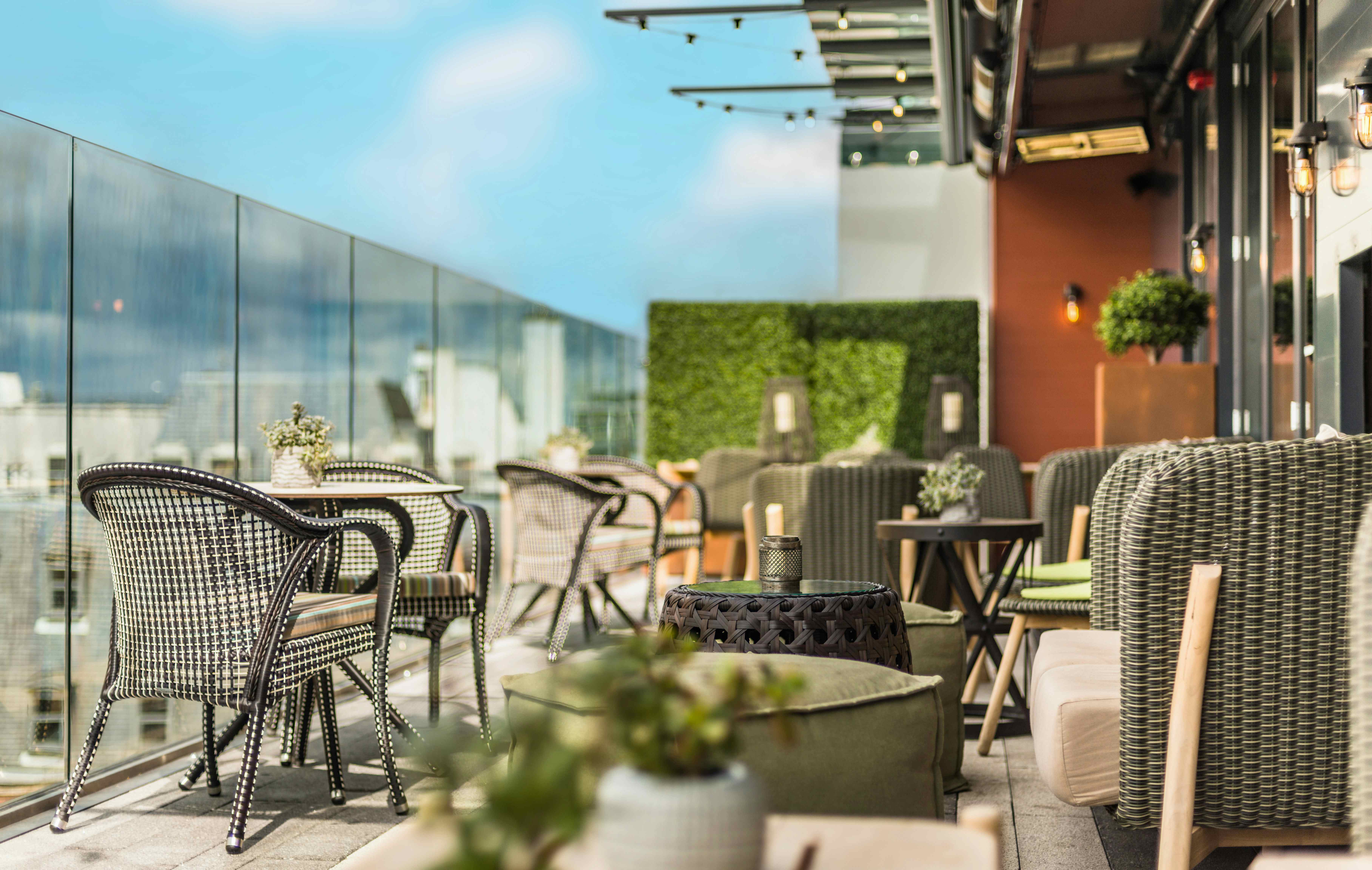 South Terrace and Lounge 3