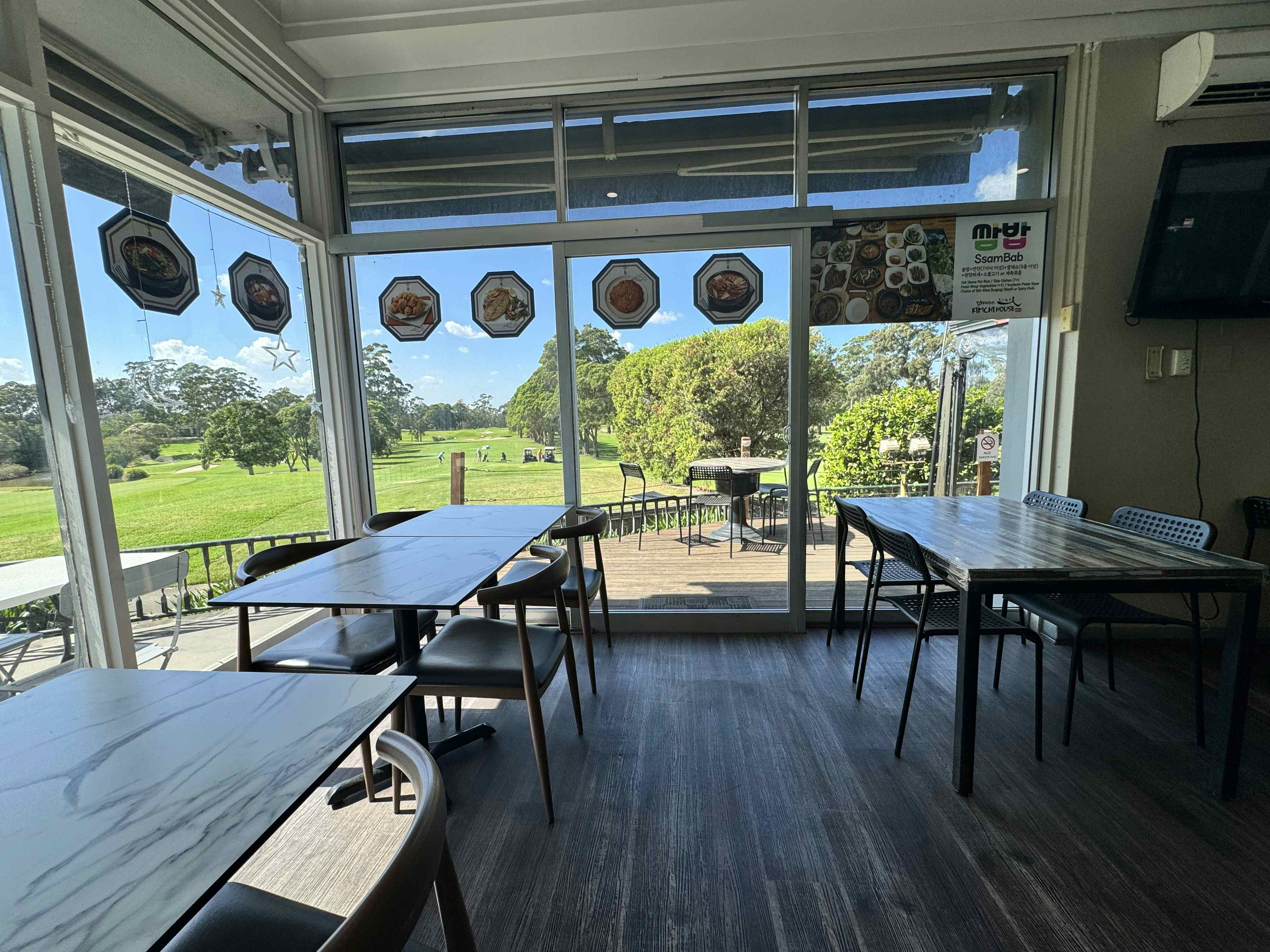 Golf View space for functions and conferences 5