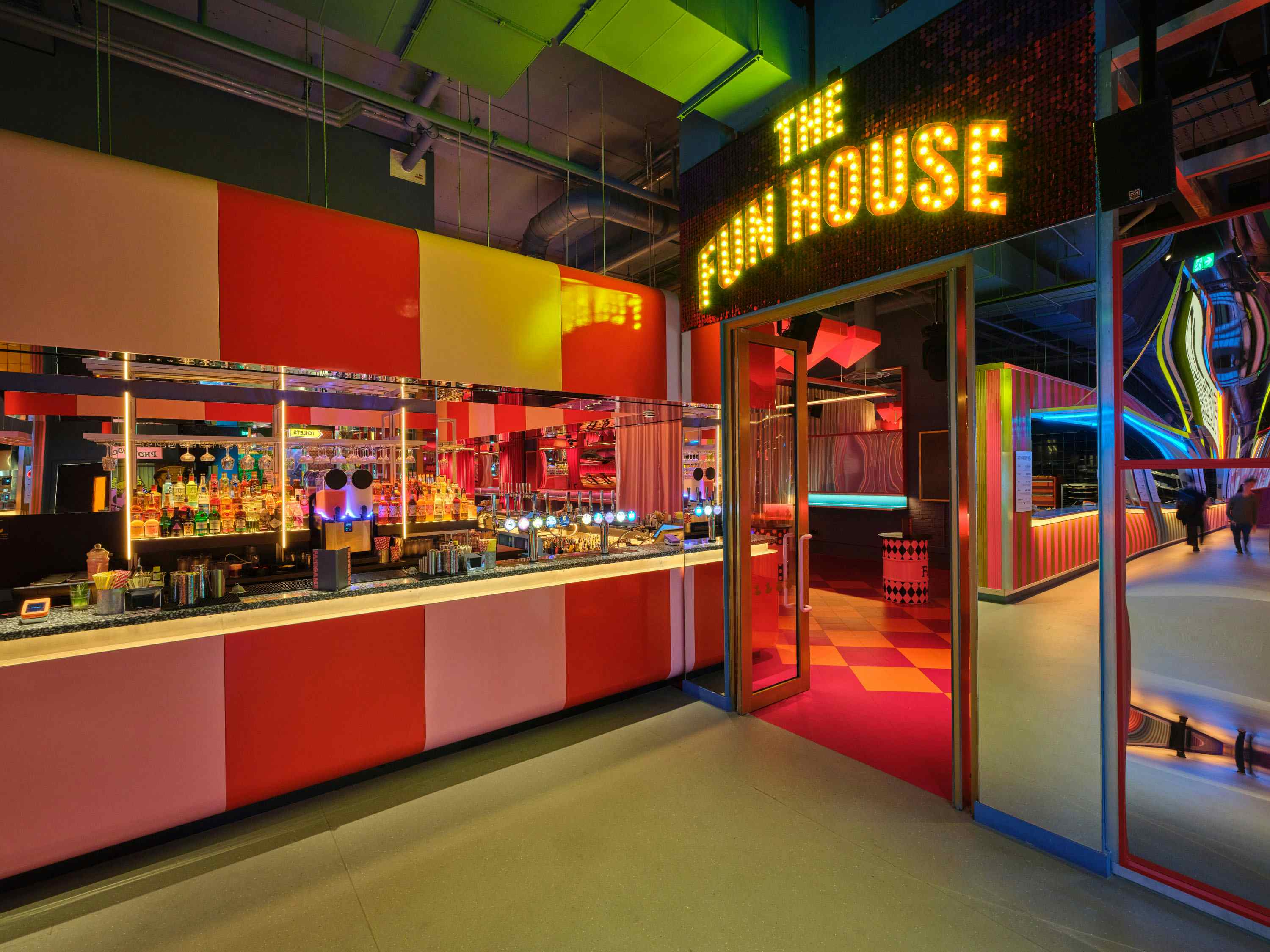 1/2 Fun House (70pax) 3