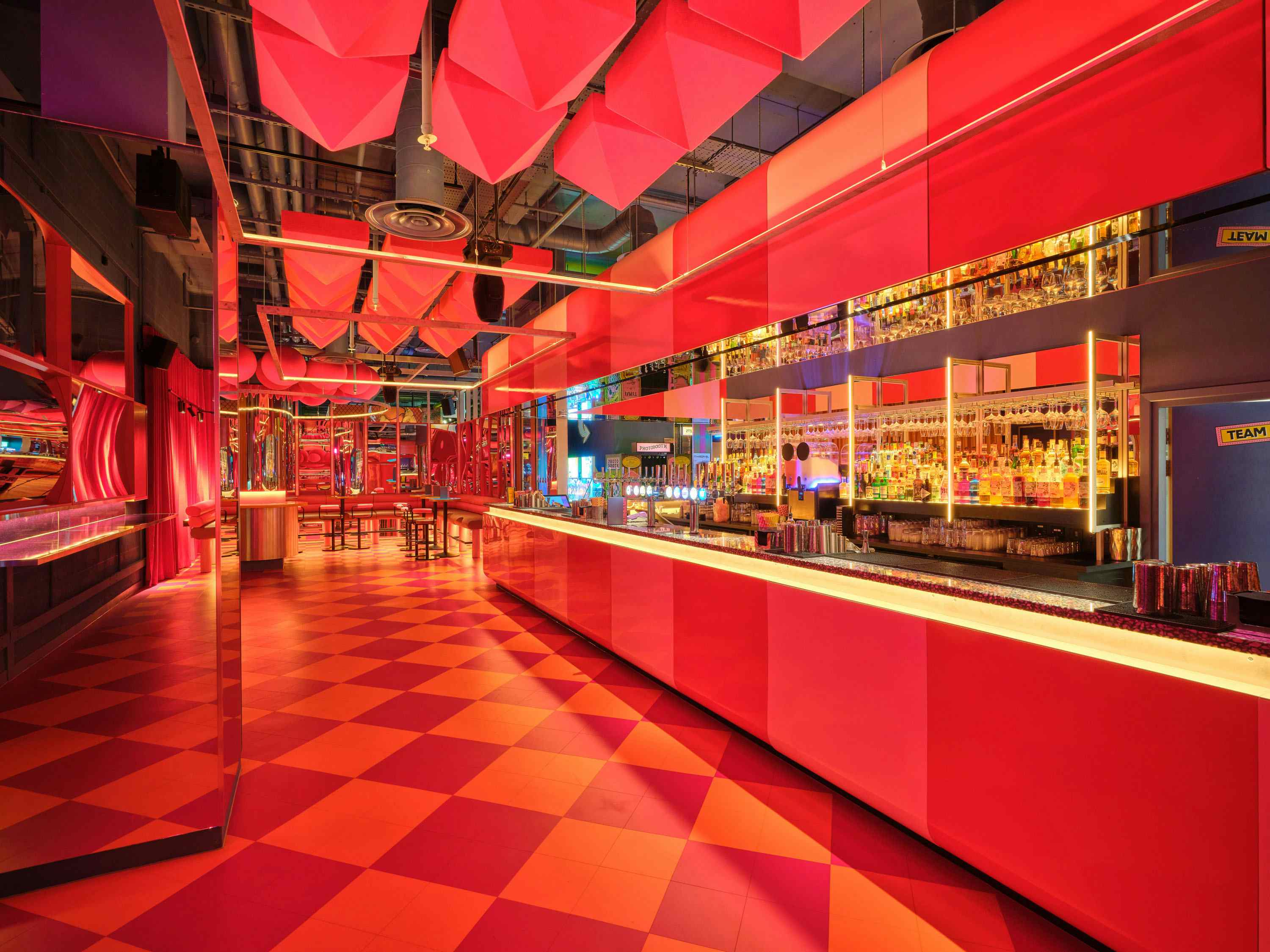 1/2 Fun House (70pax) 1