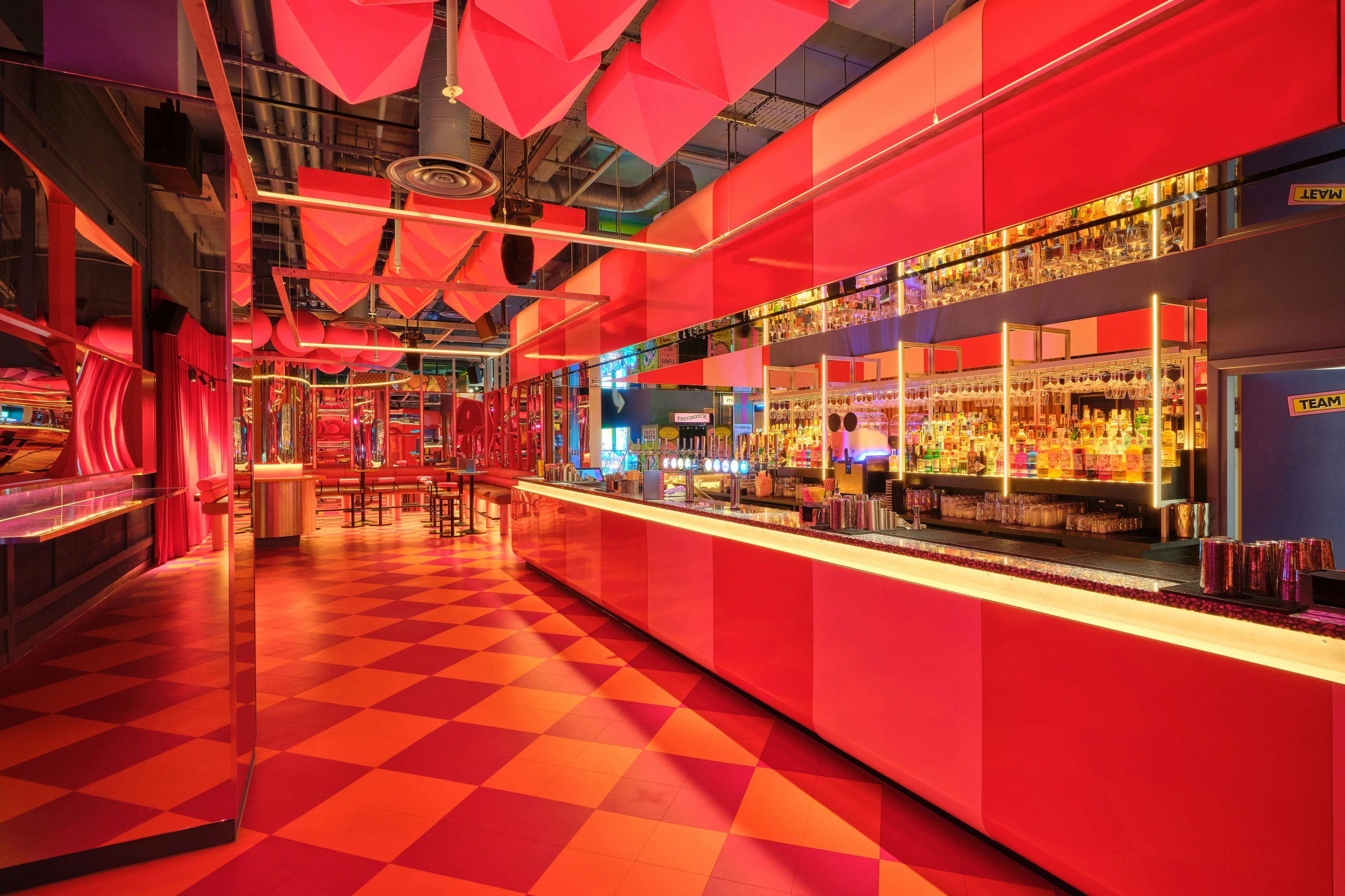 1/2 Fun House (70pax) 1