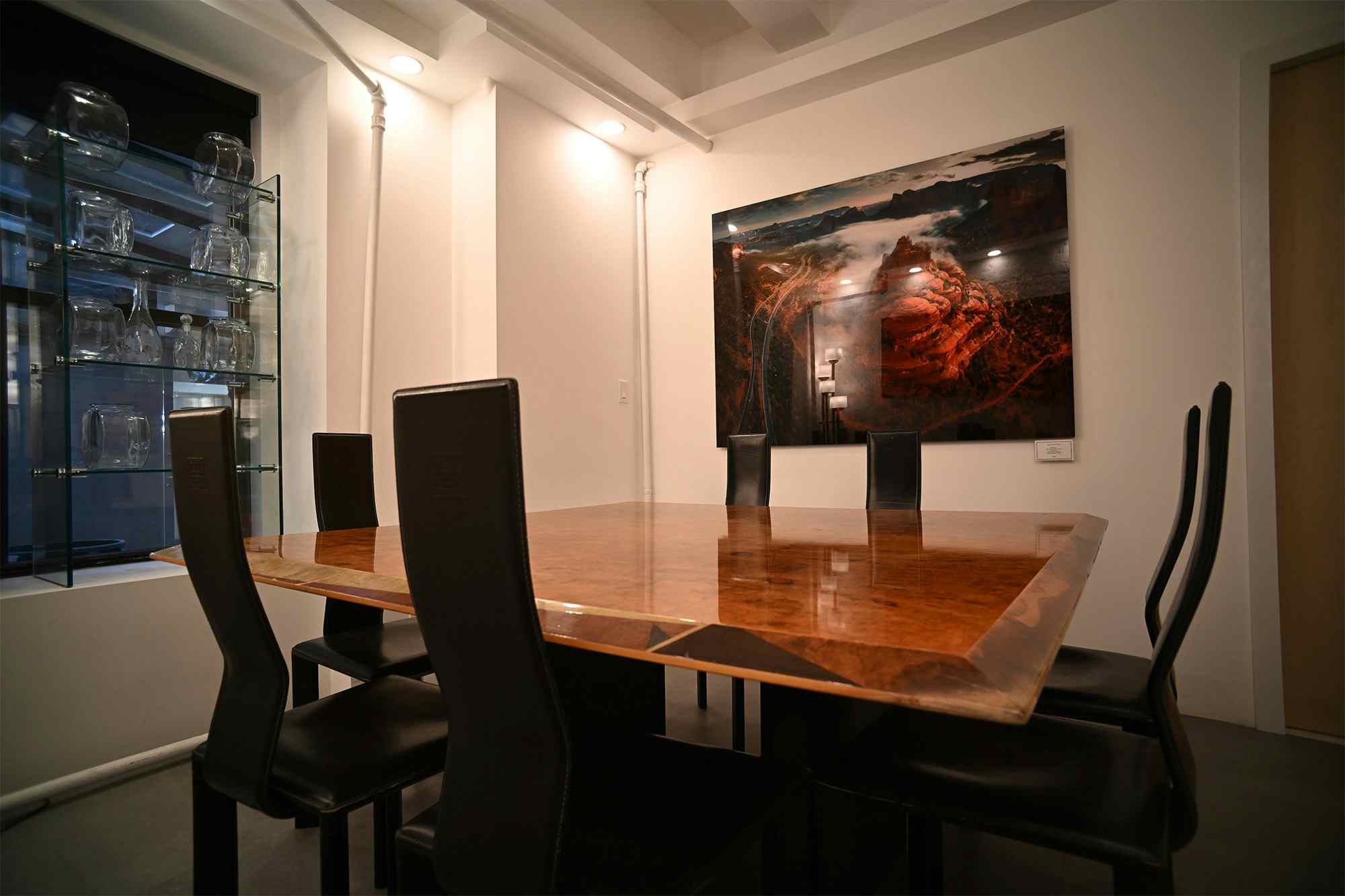 The Courtyard Room 2