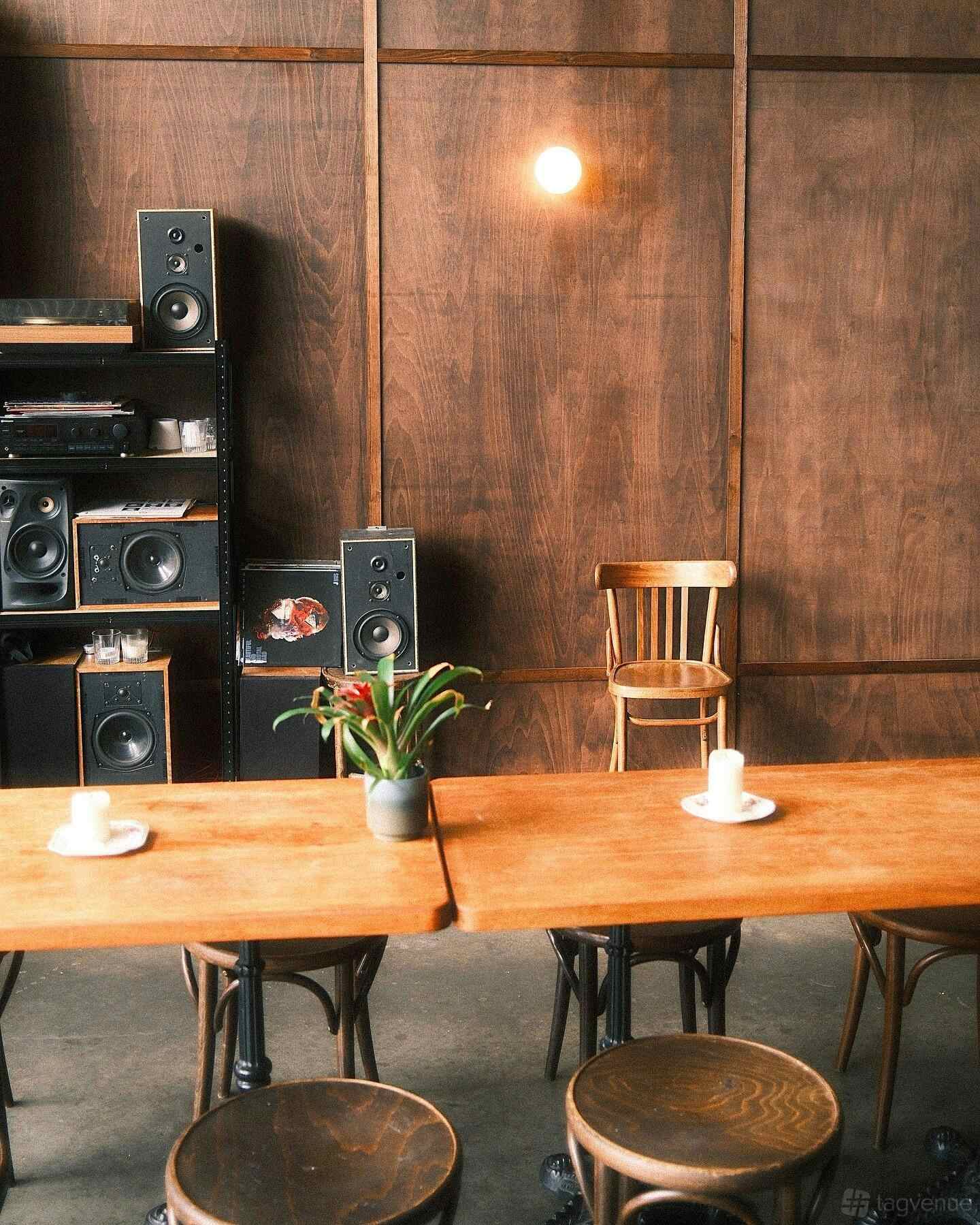 Cav Bar/Resturaunt 1