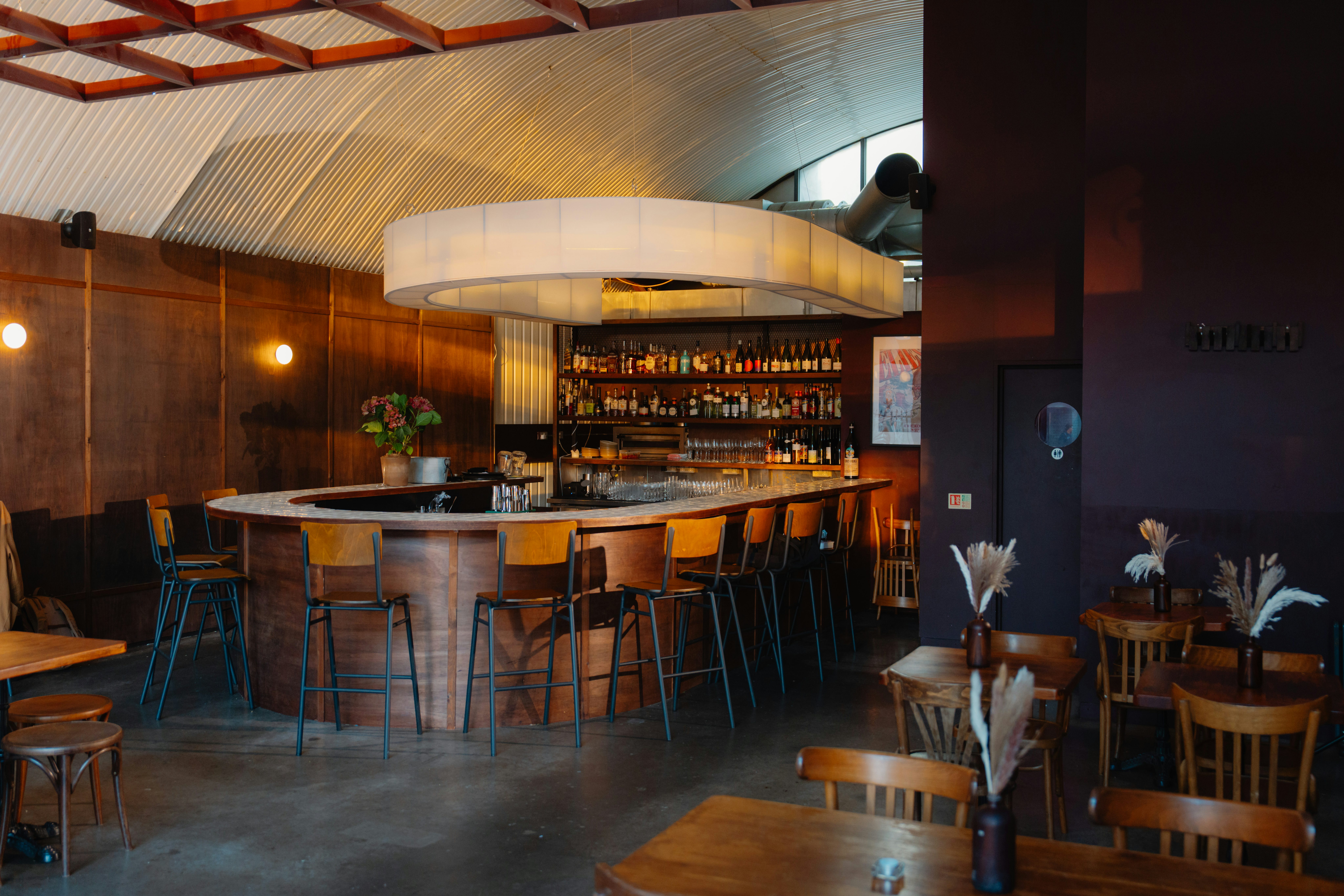 Cav Bar/Resturaunt 0