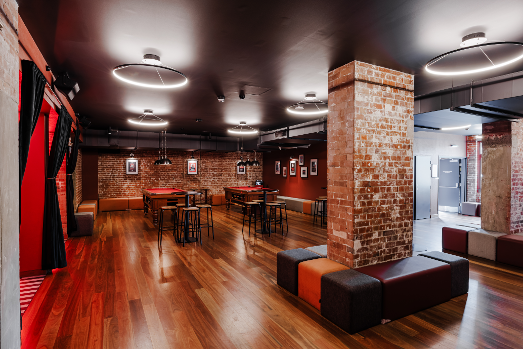 Main Room & Lounge 2