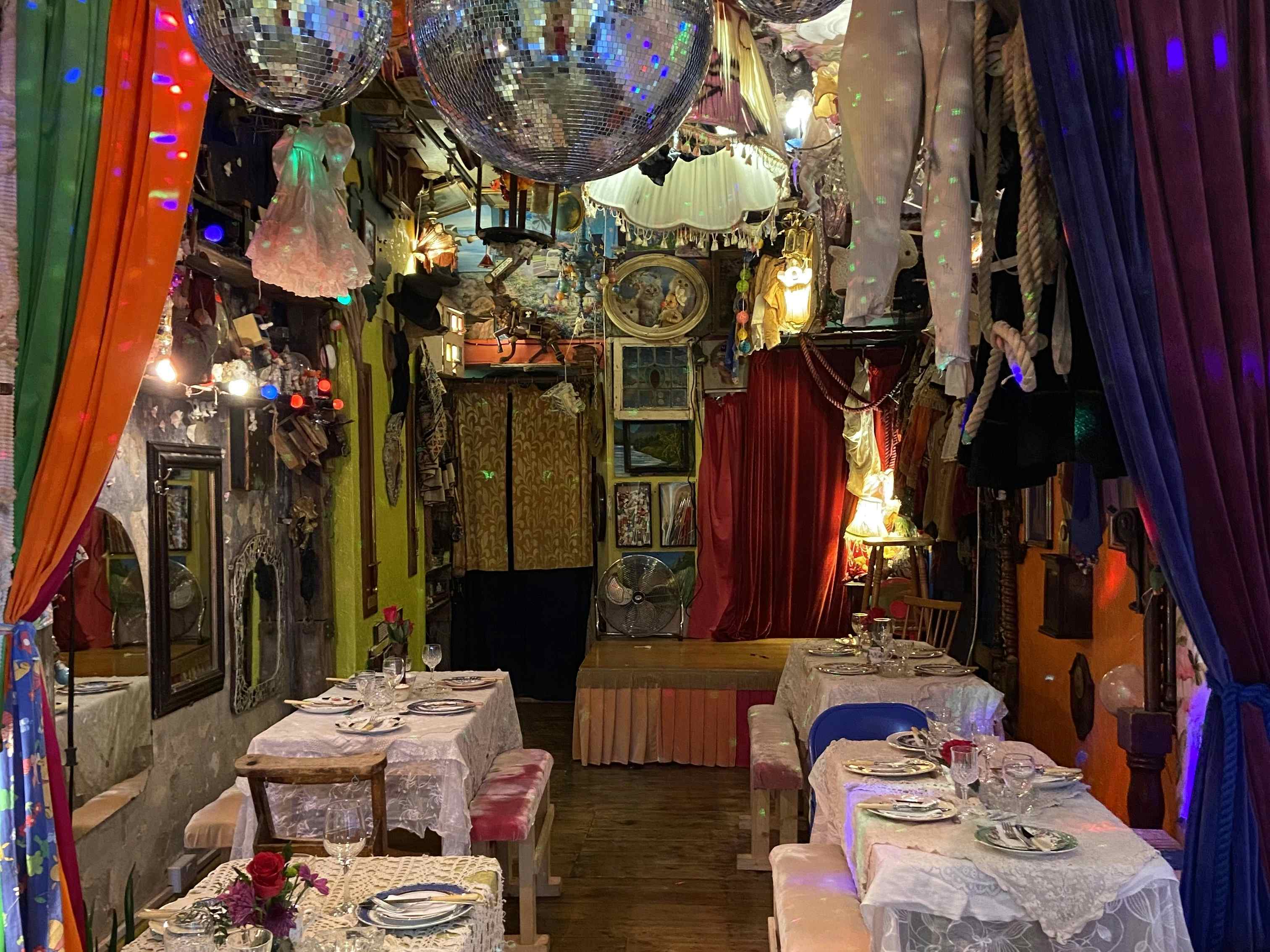 The Hornecker Centre - Meetings 5