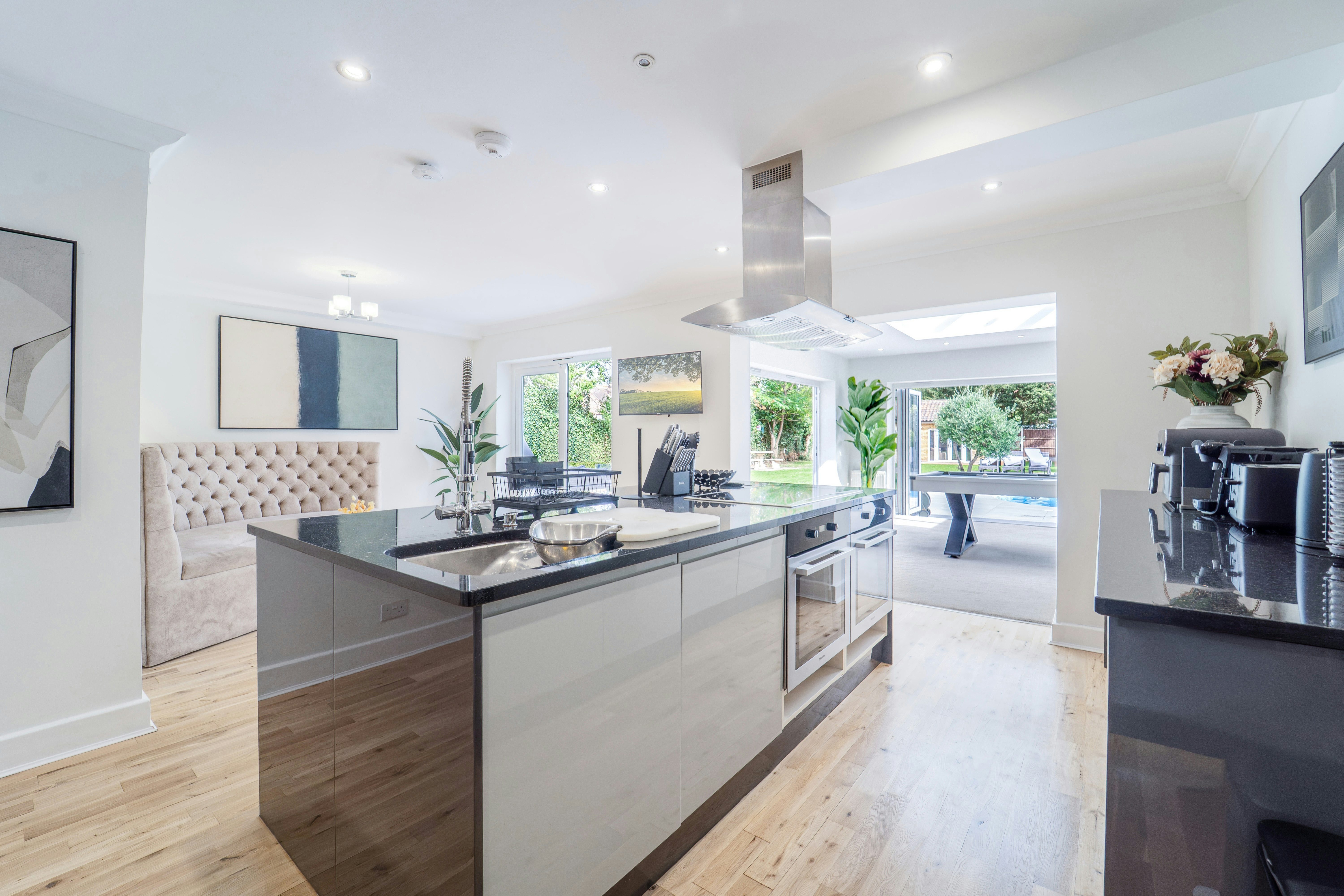 Emerson Park Villa 19