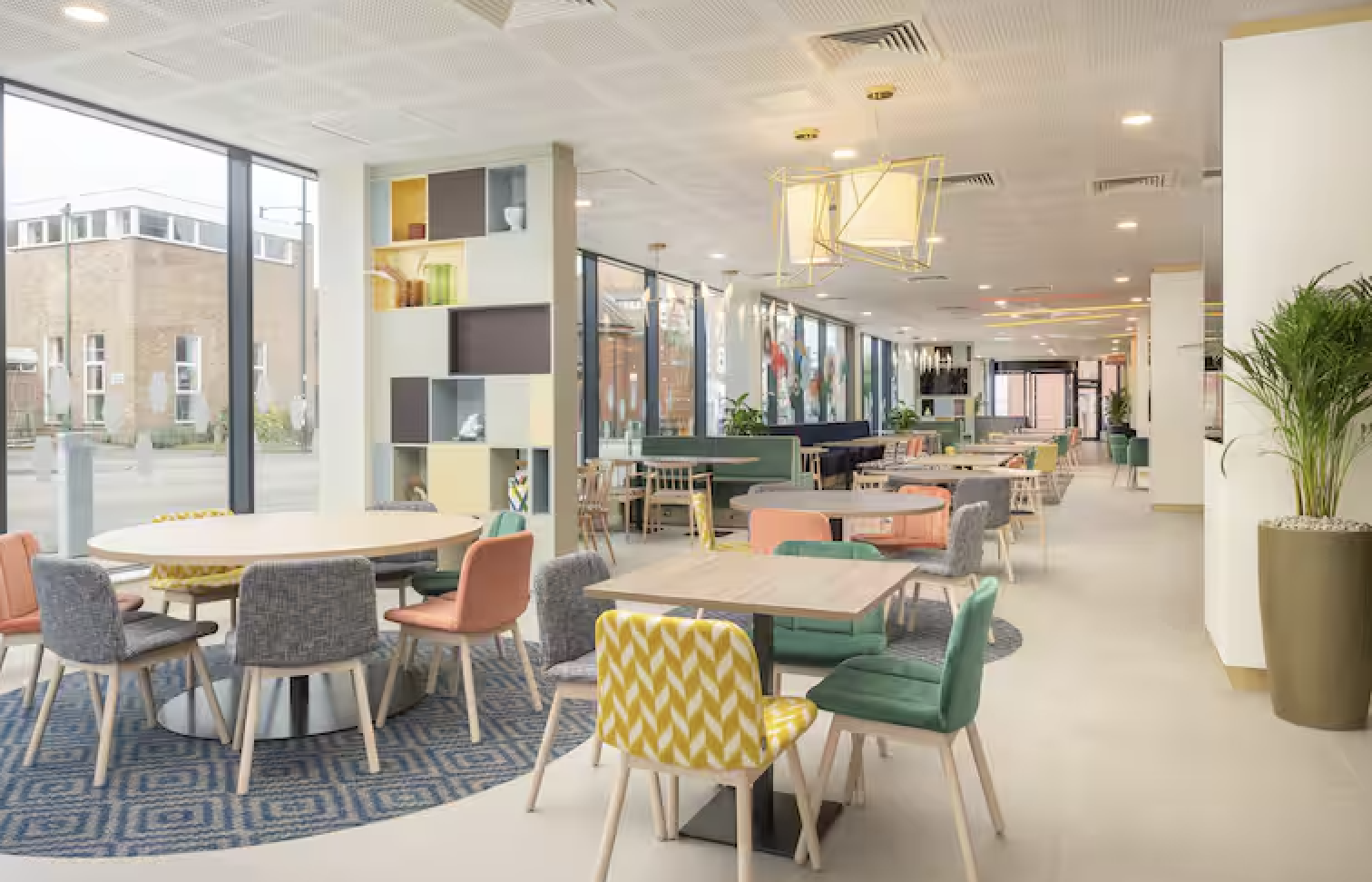 The Hub Restaurant 0