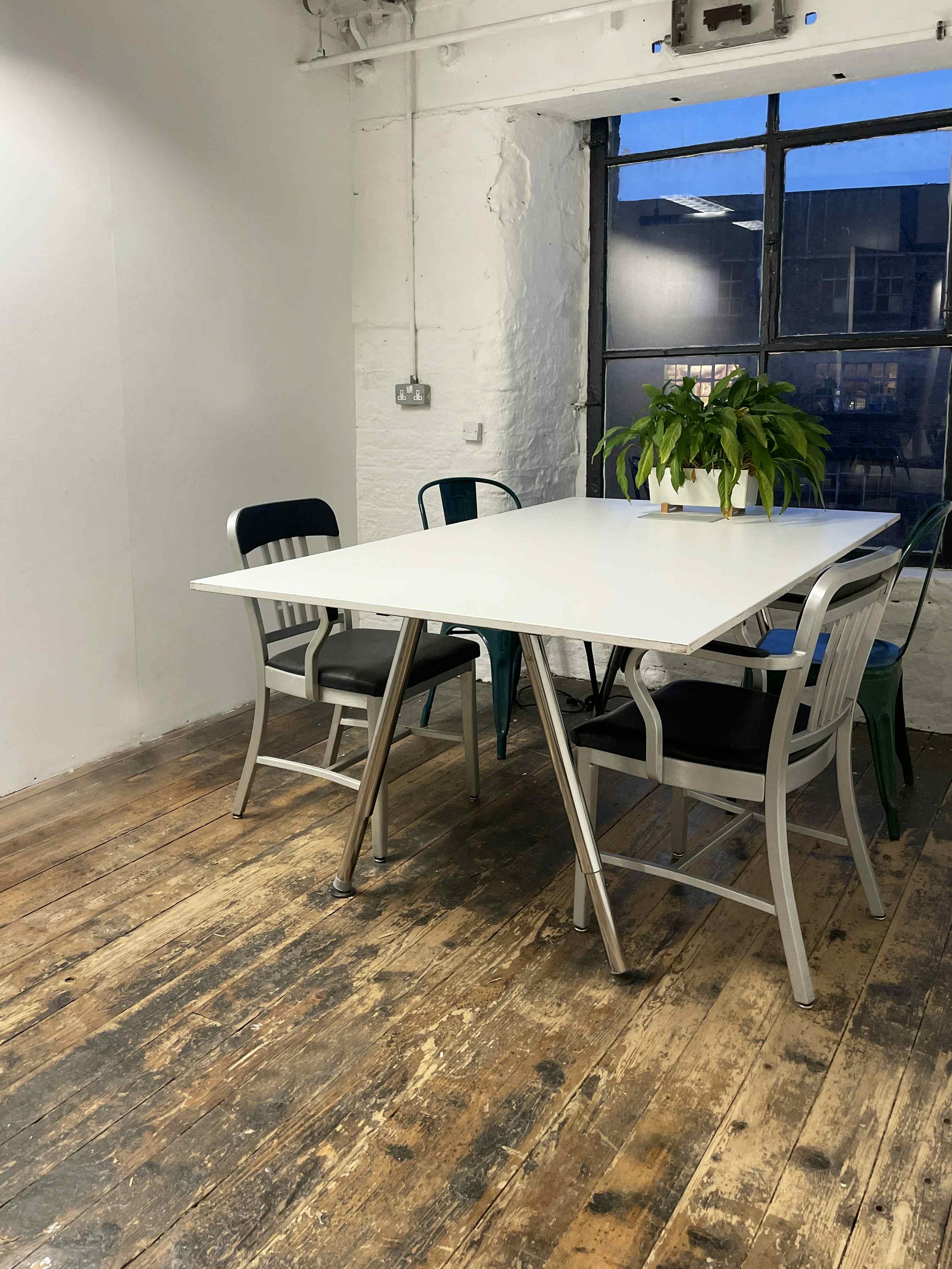 Creative Studio, Meeting & Workshop Space  6