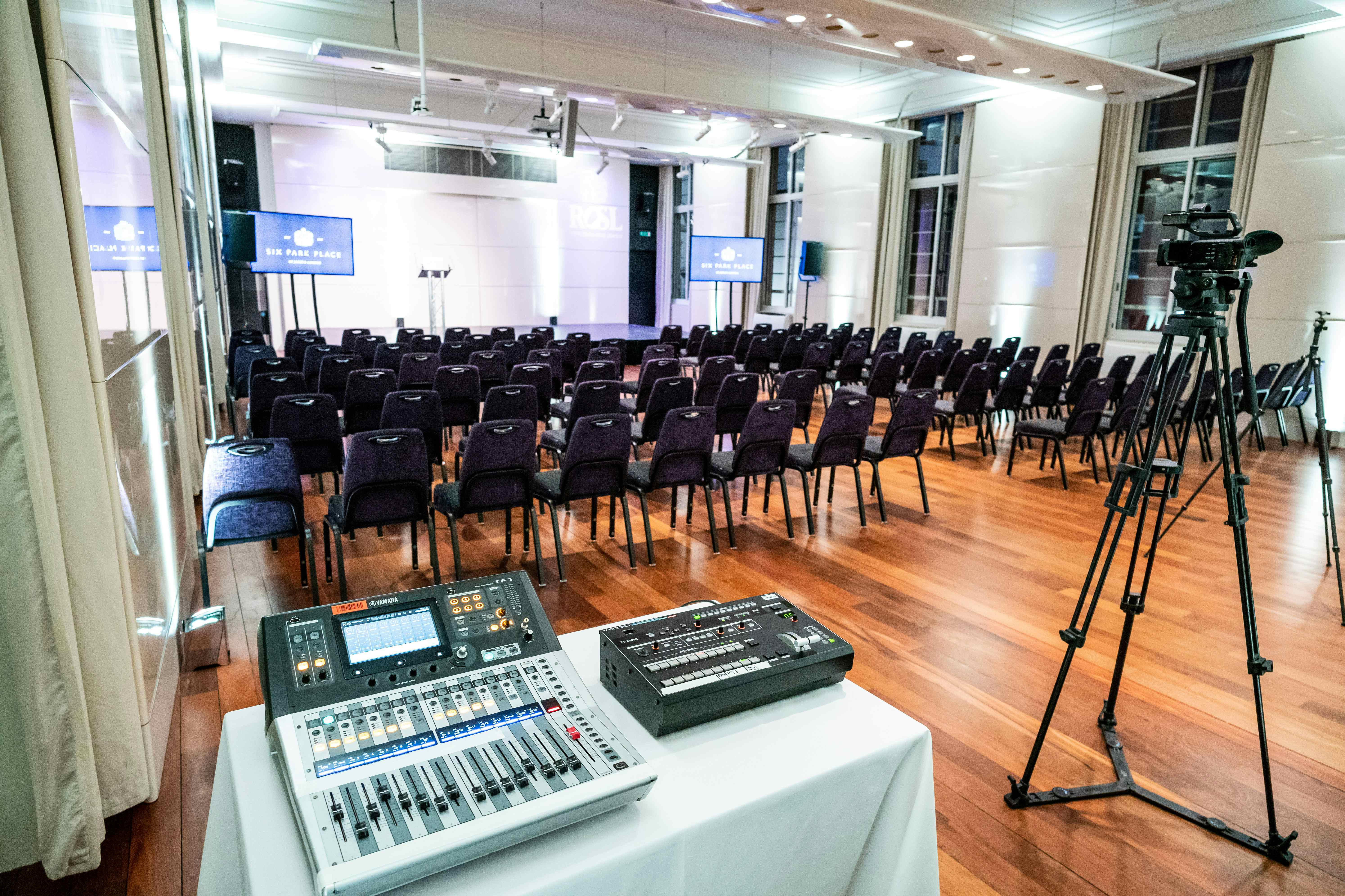 Princes Alexandra Hall 7