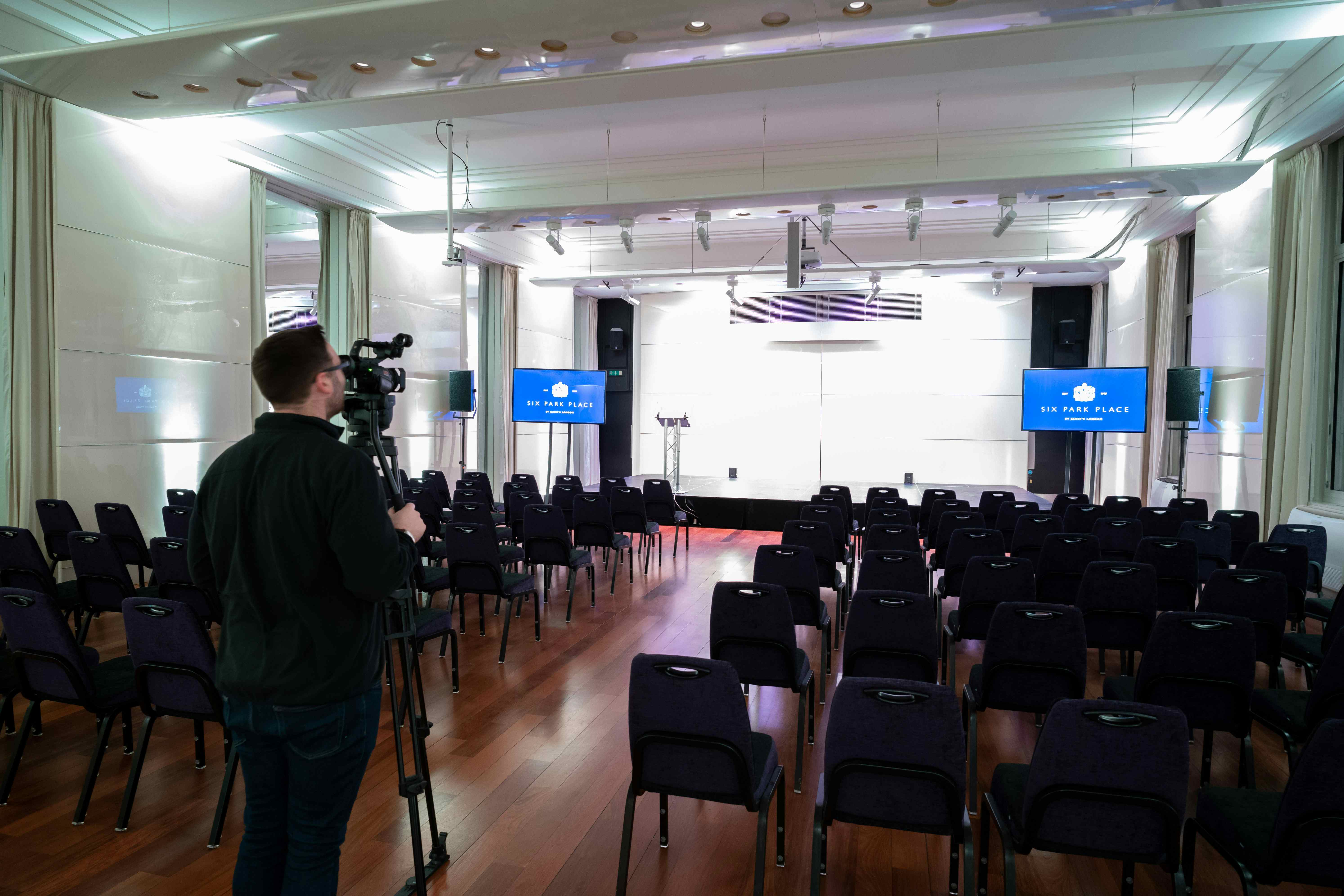 Princes Alexandra Hall 6