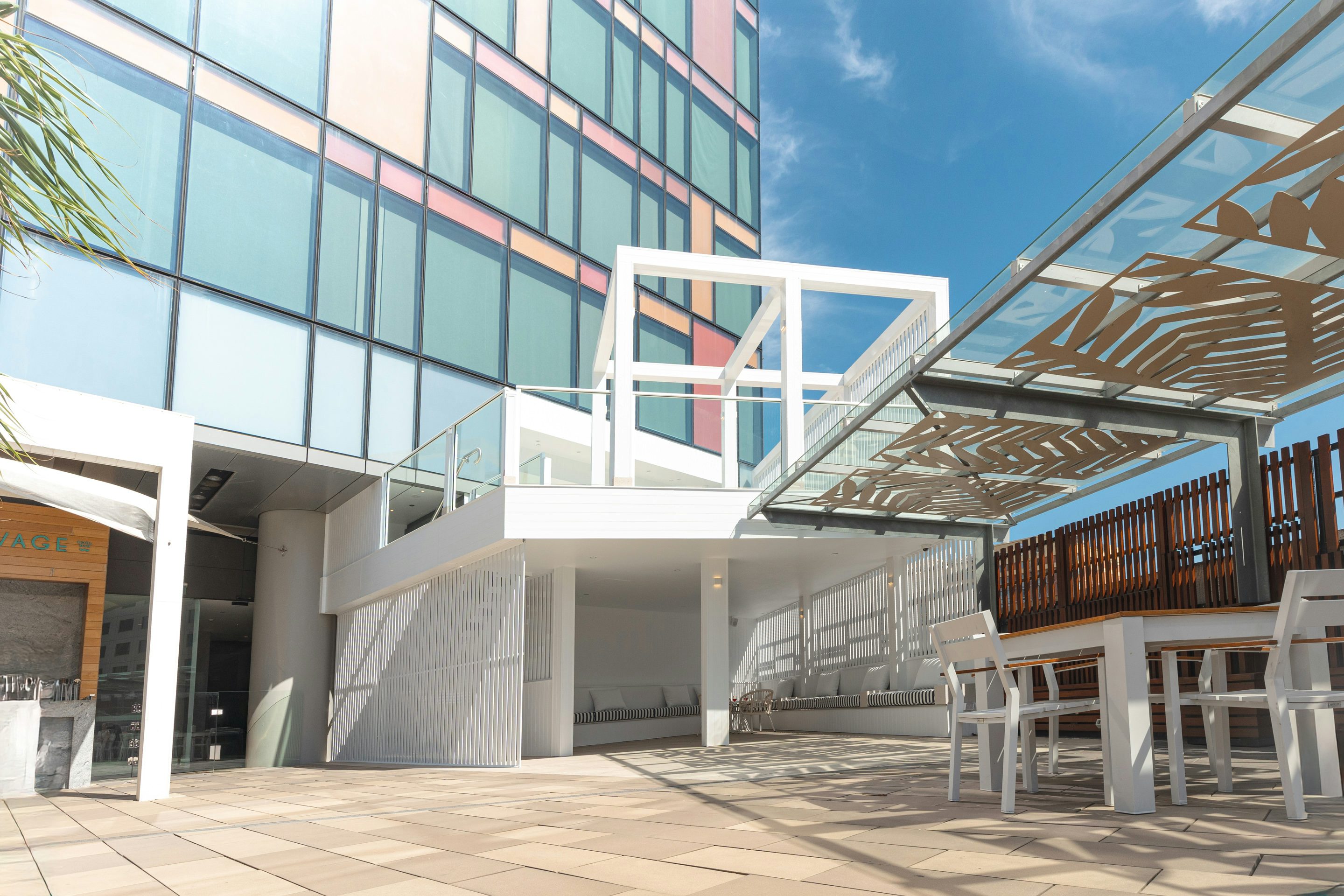 Pool Cabana, Le Rivage 0