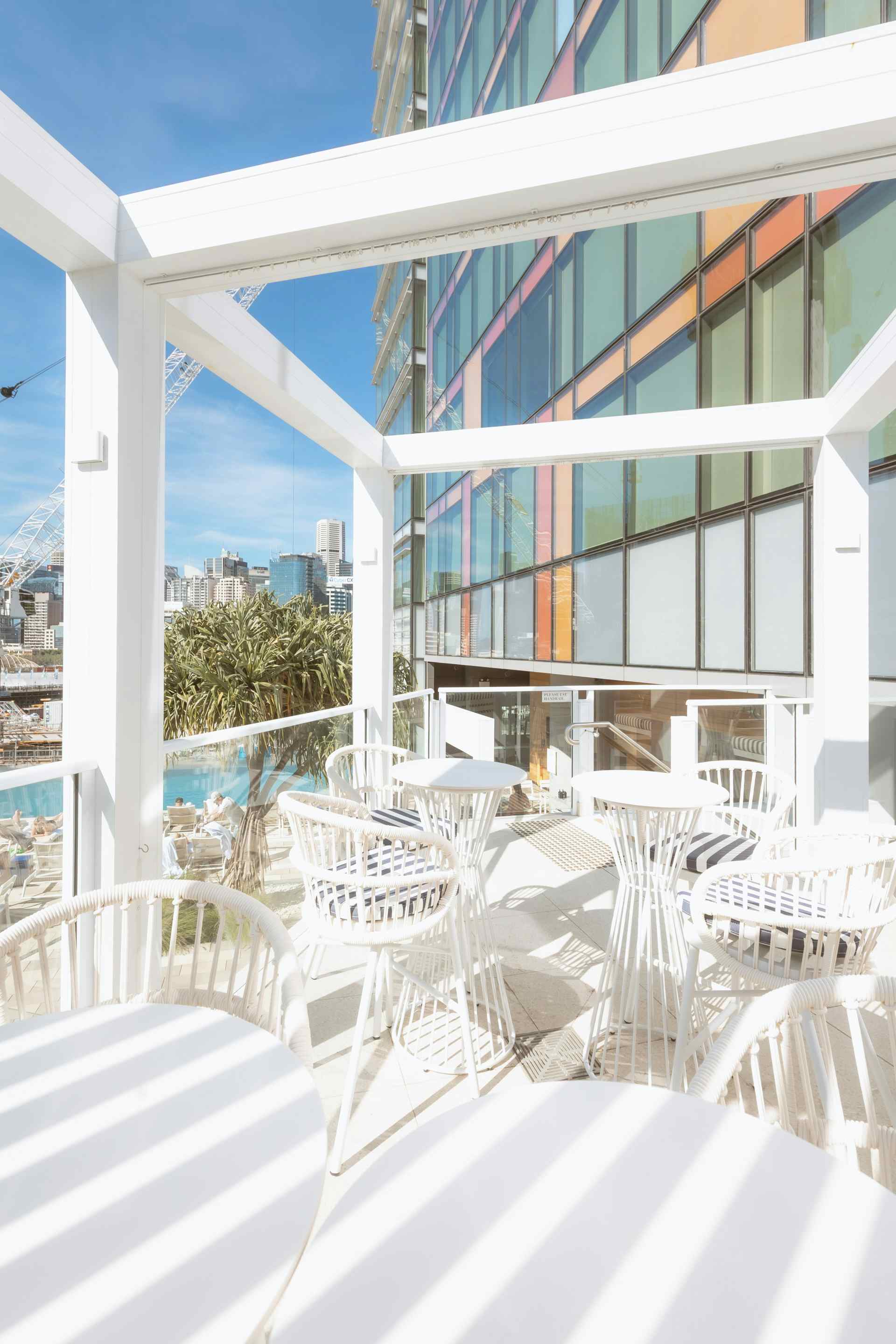 Pool Cabana, Le Rivage 2