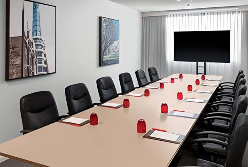 7th Floor Boardroom 2